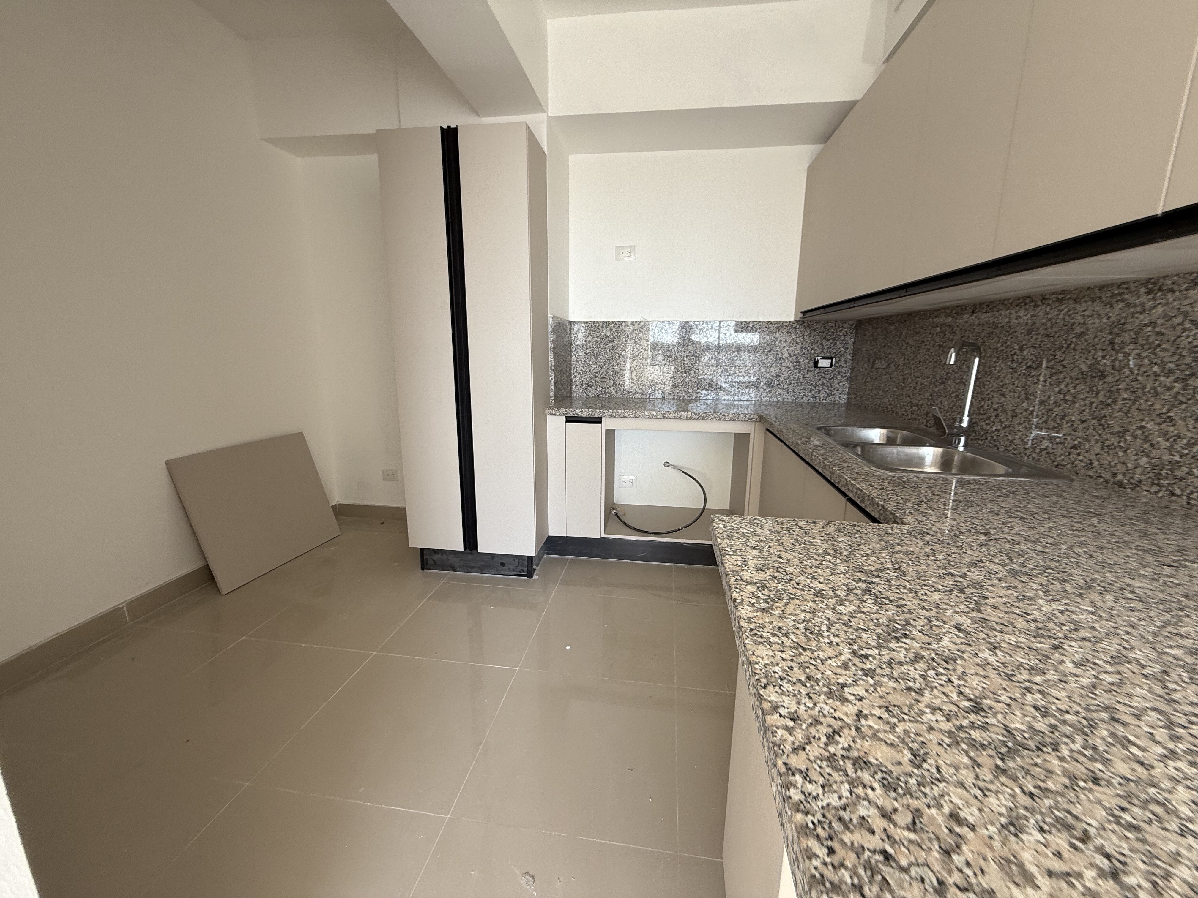 apartamentos - Vendo nuevo Independencia precio US$165,000 Aparta 3