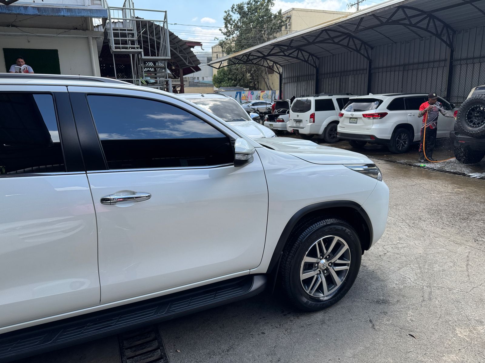 jeepetas y camionetas - Toyota fortuner 2018 7