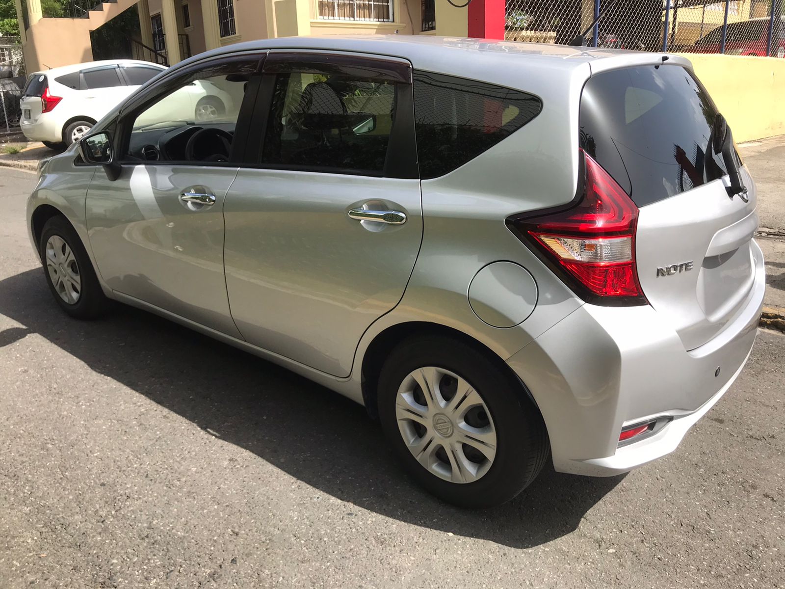 carros - NISSAN NOTE 2018 1