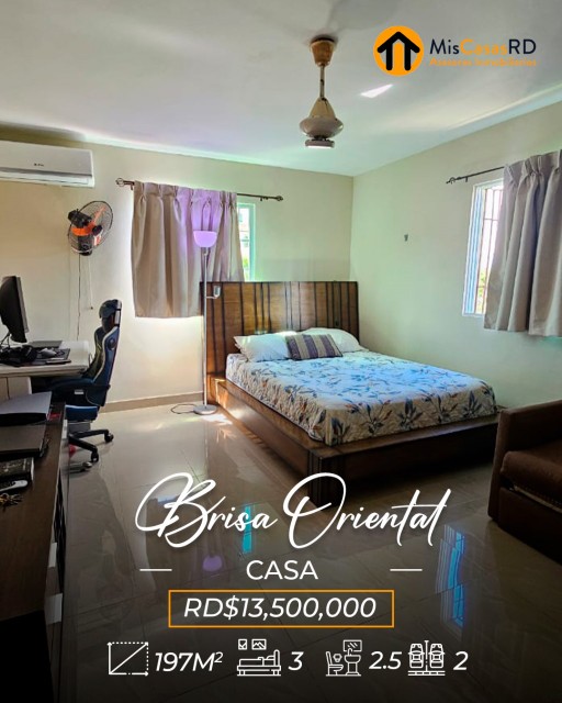 casas - Casa en venta en Urb. Brisa Oriental de 3 niveles en Santo Domingo Este📍✨ 6