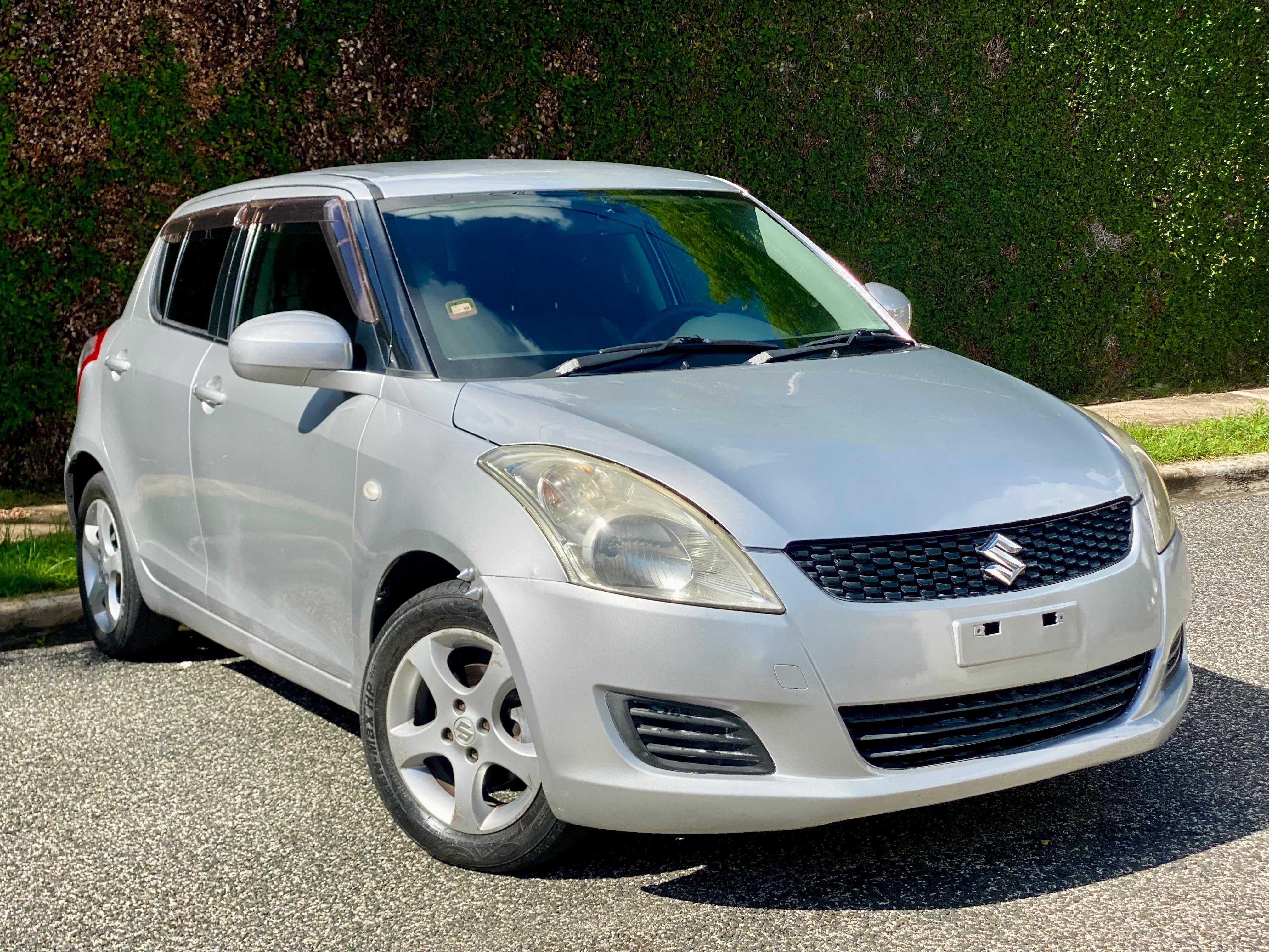 carros - Suzuki Swift 2013  2