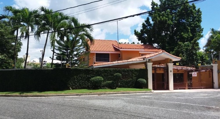 casas - 🛑Casa en Venta en Altos de Arroyo Hondo III, Santo Domingo🛑 1