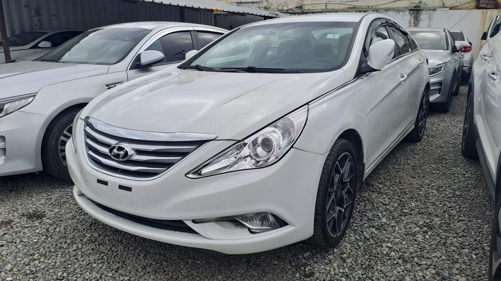 carros - HYUNDAI Y20 2015 BLANCODESDE: RD$ 530,100.00 0