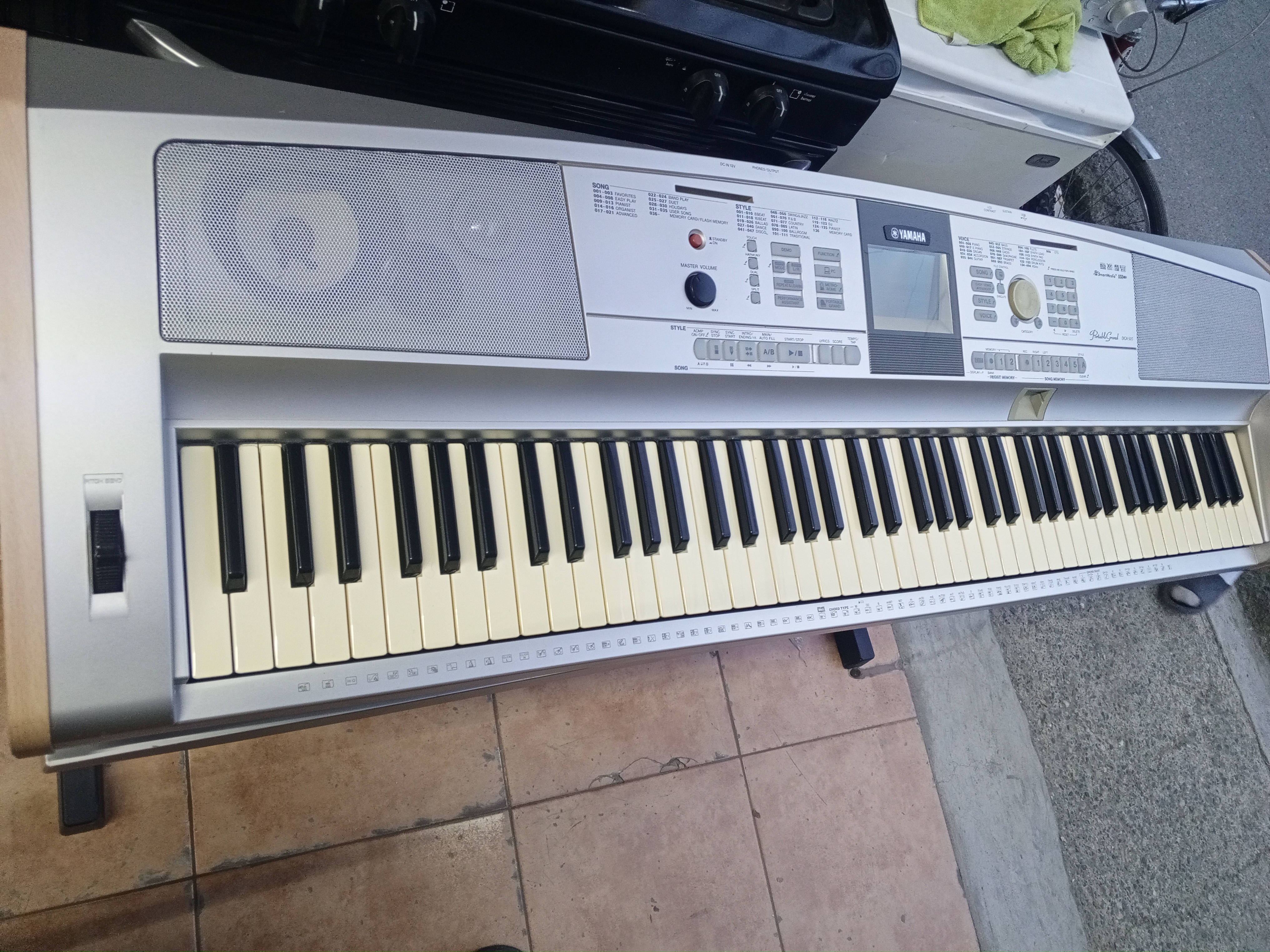 instrumentos musicales - YAMAHA DGX-505  5