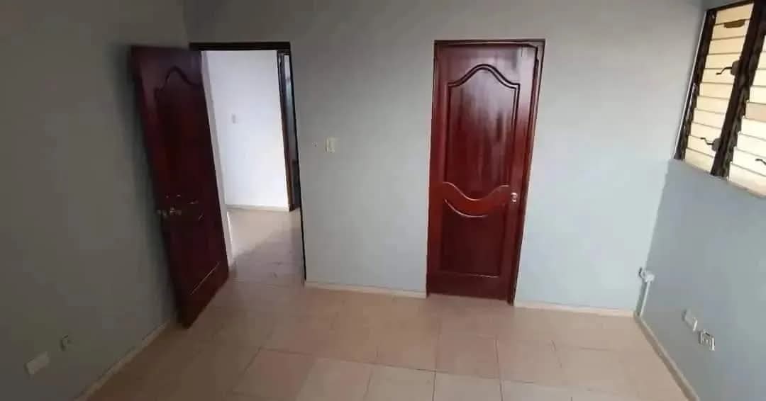 apartamentos - rento 3er piso cerro de gurabo calle 8  4