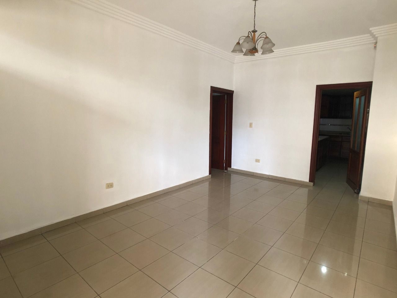 apartamentos - Se Renta Apartamento 3 HAB. en Los Cacicazgos  6