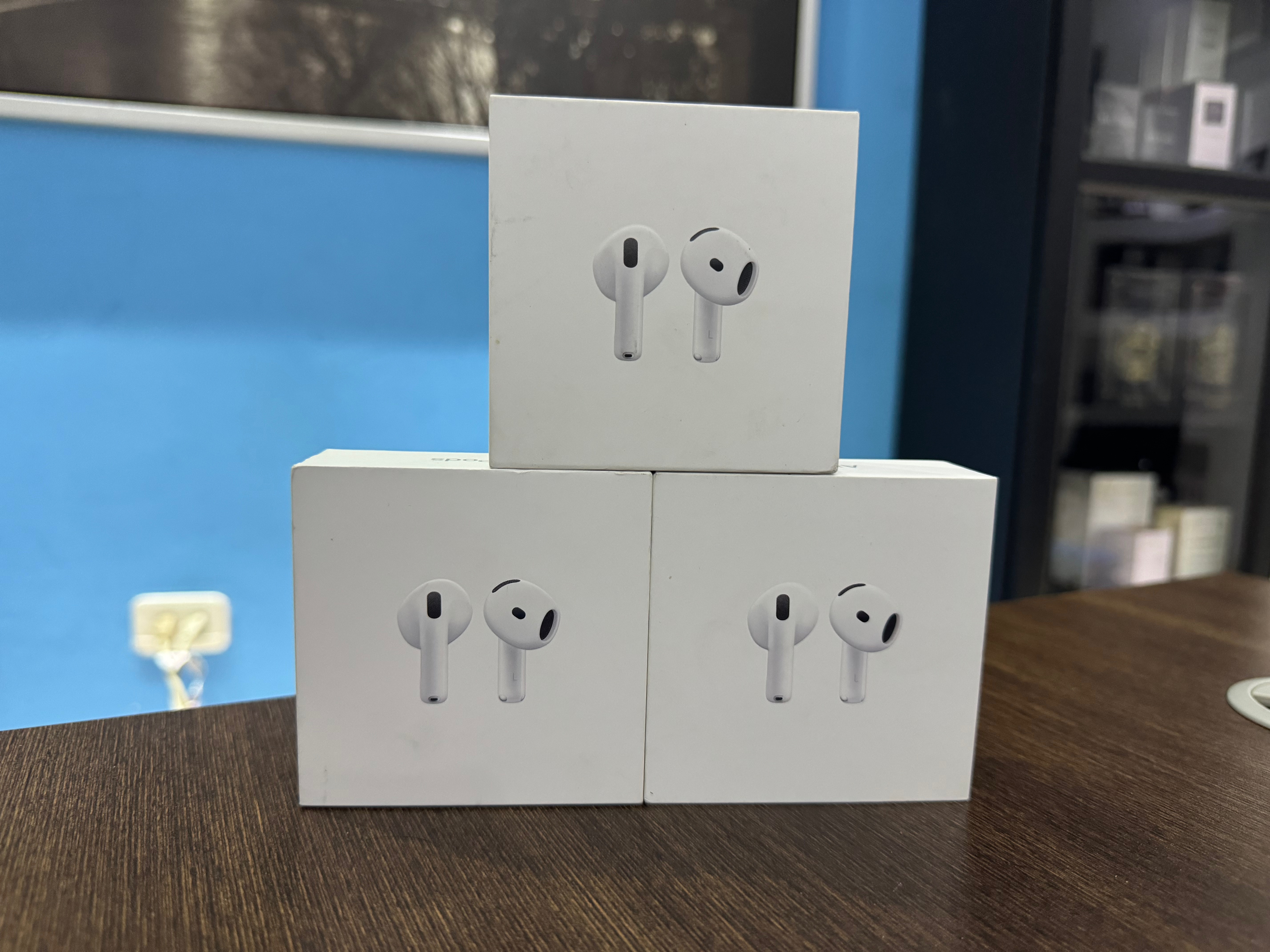 camaras y audio - Airpods Series 4 Nuevos Sellados , RD$ 10,995 NEG 