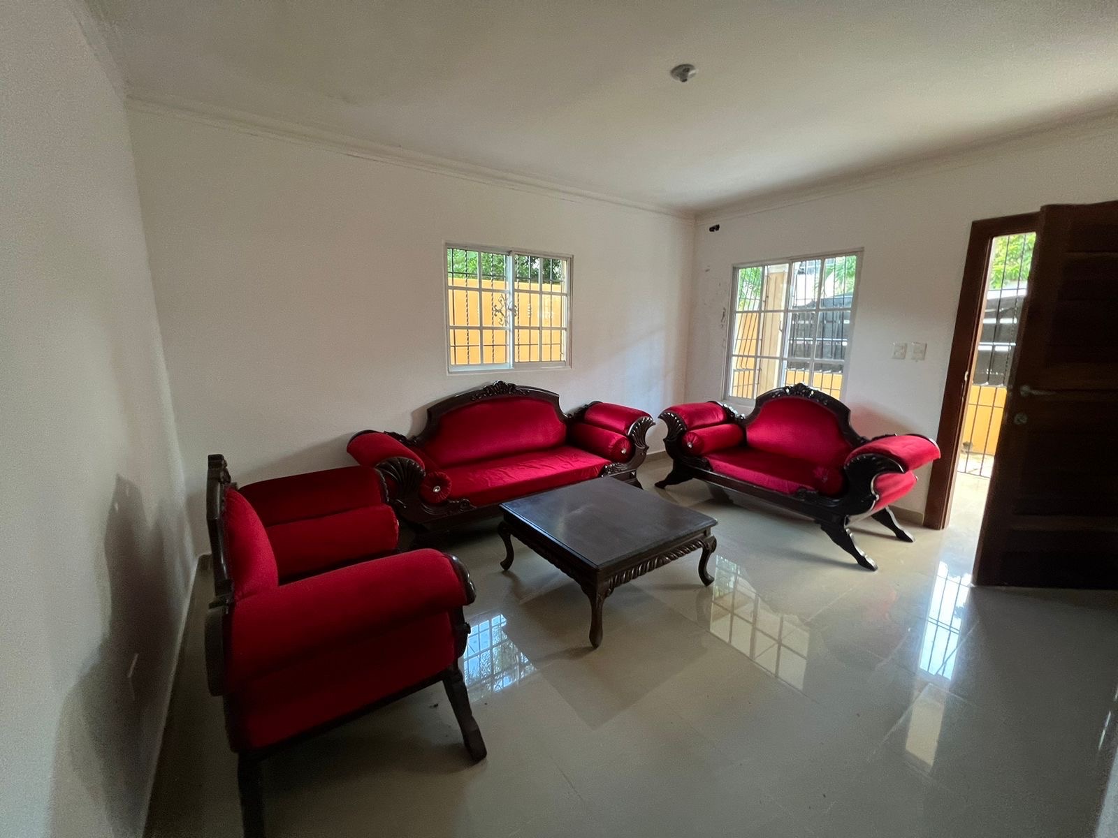 casas - venta de casa en la autopista de san Isidro brisa oriental santo domingo este  5