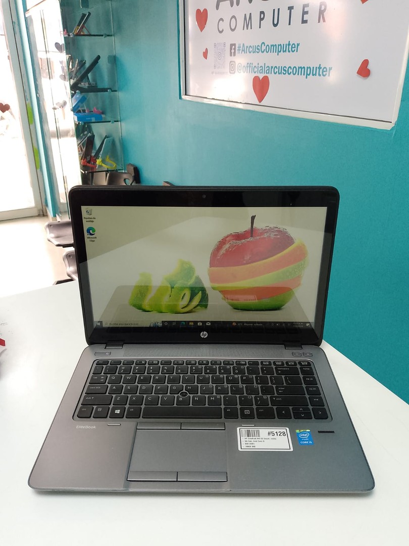 computadoras y laptops - Laptop, HP EliteBook 840 G2 (touch) / 5th Gen, Intel Core i5 / 8GB DDR3 / 180GB 