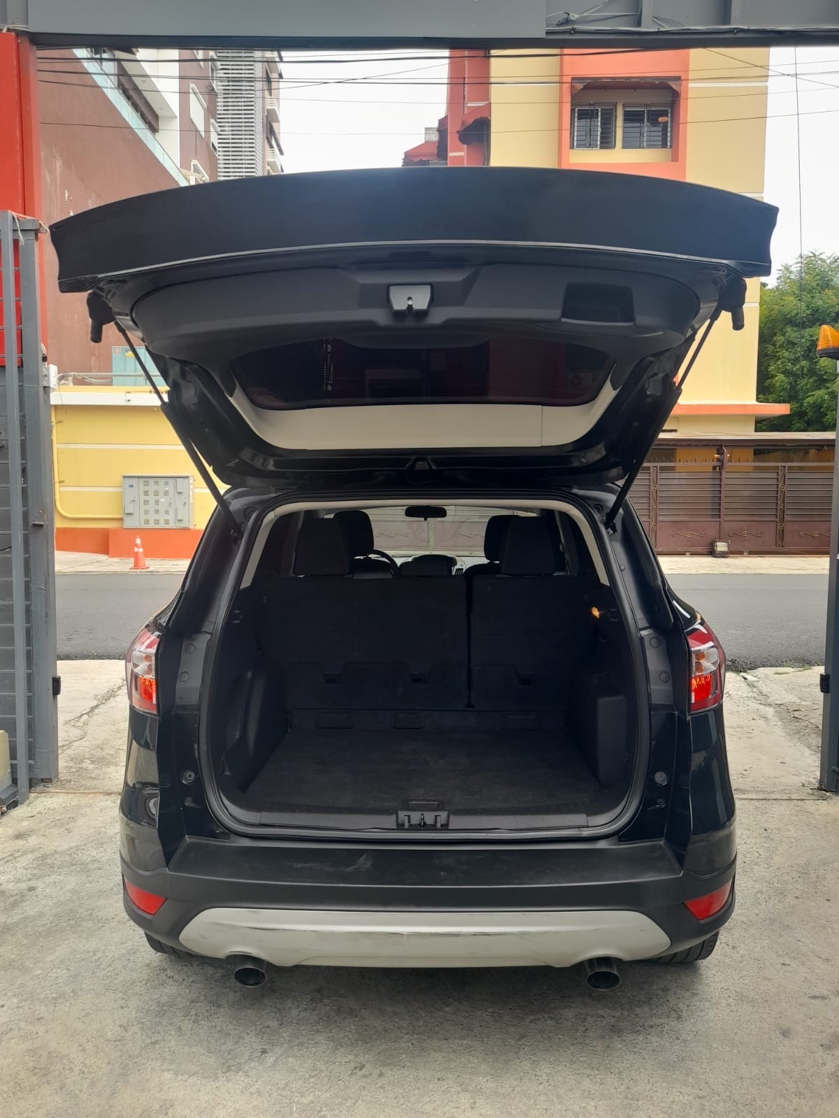 jeepetas y camionetas - FORD ESCAPE SE 4WD 2018 9