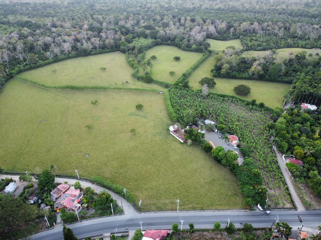 solares y terrenos - Solar de 168620m2 San Francisco de macoris