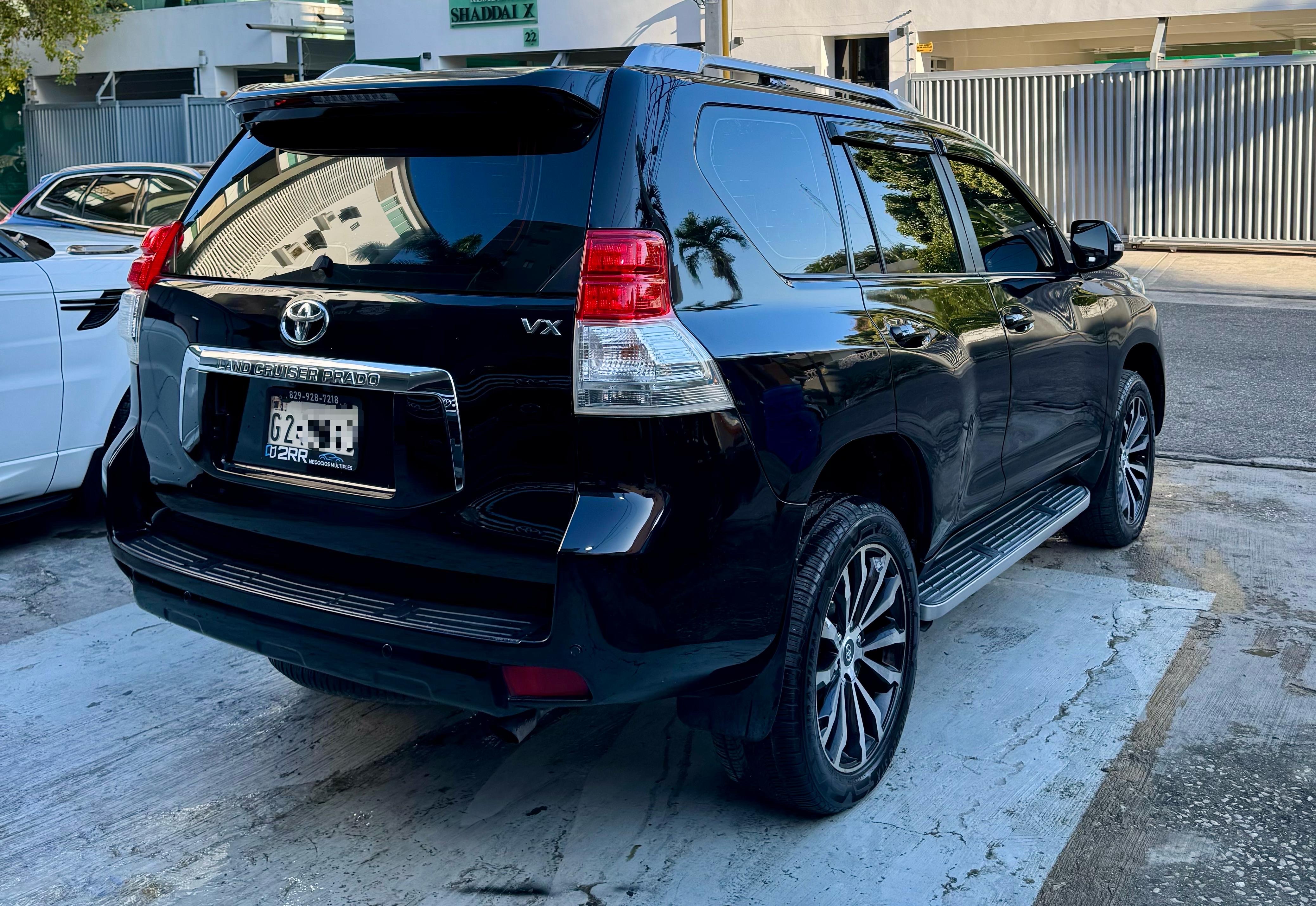 jeepetas y camionetas - Toyota Land Cruiser Prado VX 2011 2