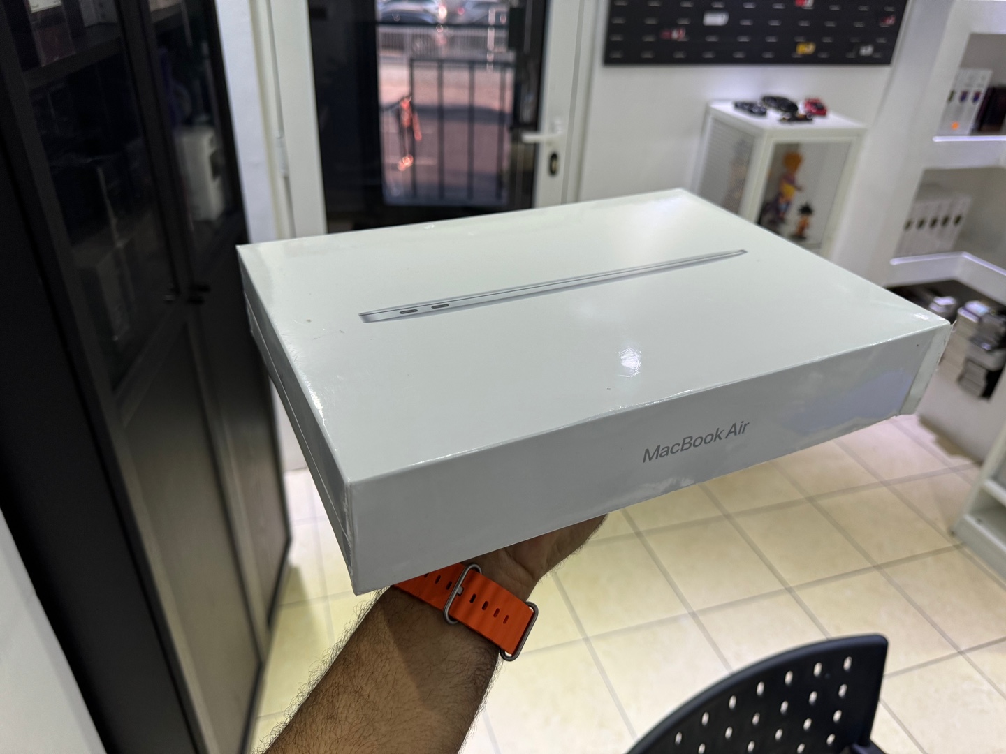 computadoras y laptops - MacBook Air 13.1 INCH  M1 Apple chip | 256GB | 8GB RAM Nuevo Sellado $ 50,995 NE