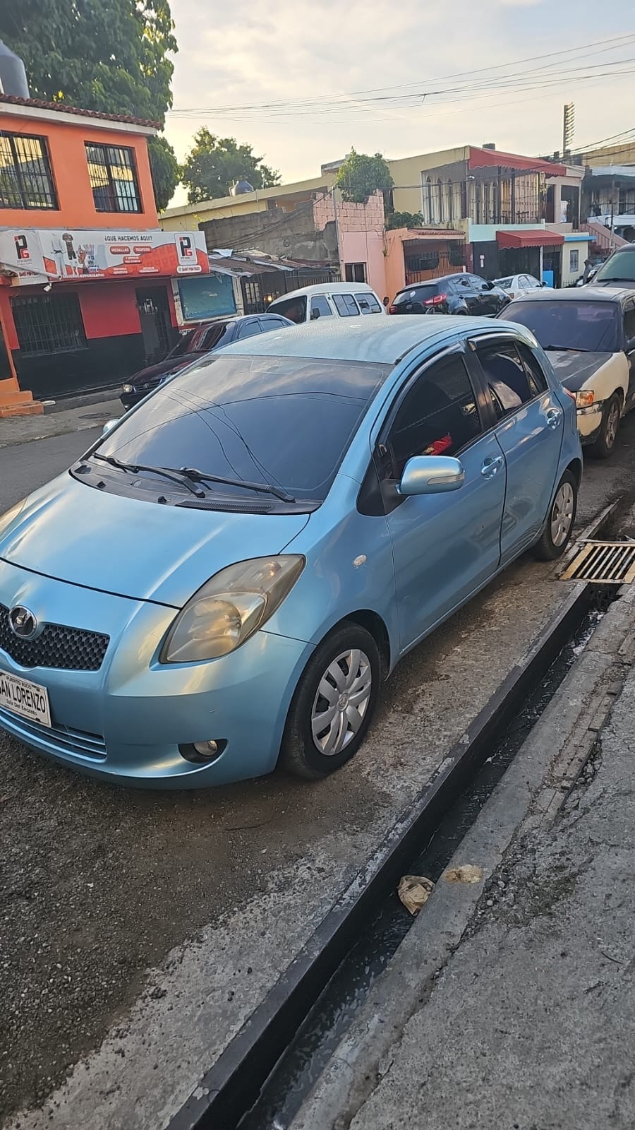 carros - Toyota vitz 2011 impecable 3