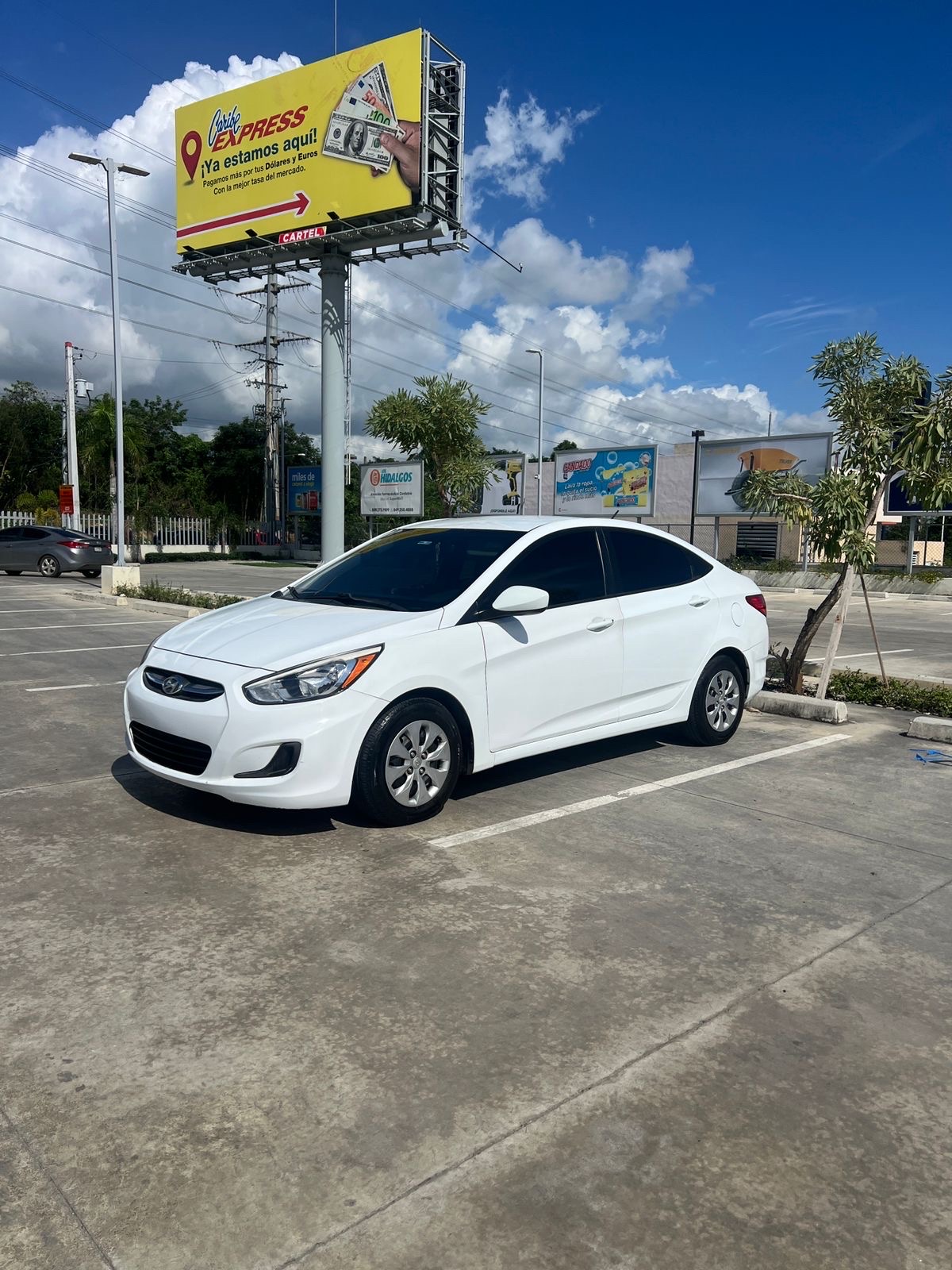 carros - HYUNDAI ACCENT AMERICANO  1