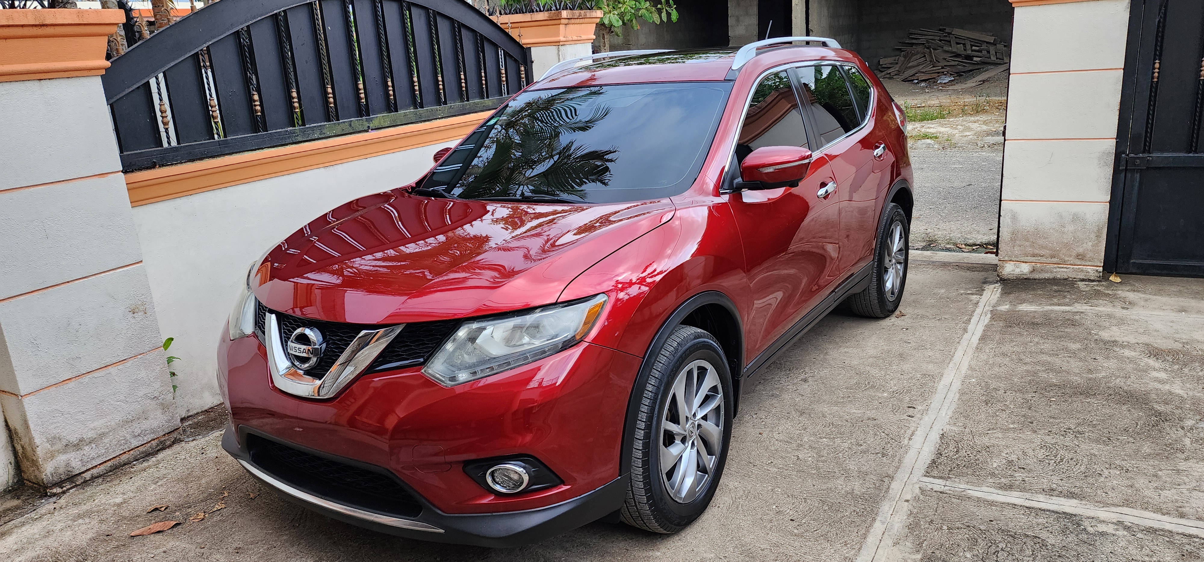 jeepetas y camionetas - Nissan Rogue SL 2015 0