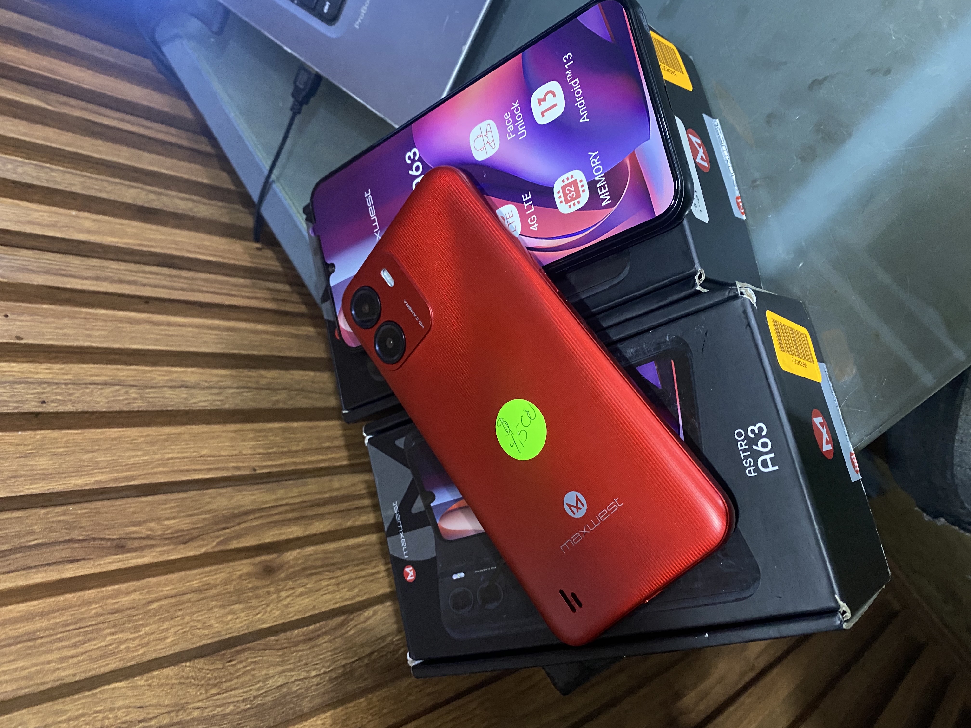 celulares y tabletas - Astro A63 32GB  0