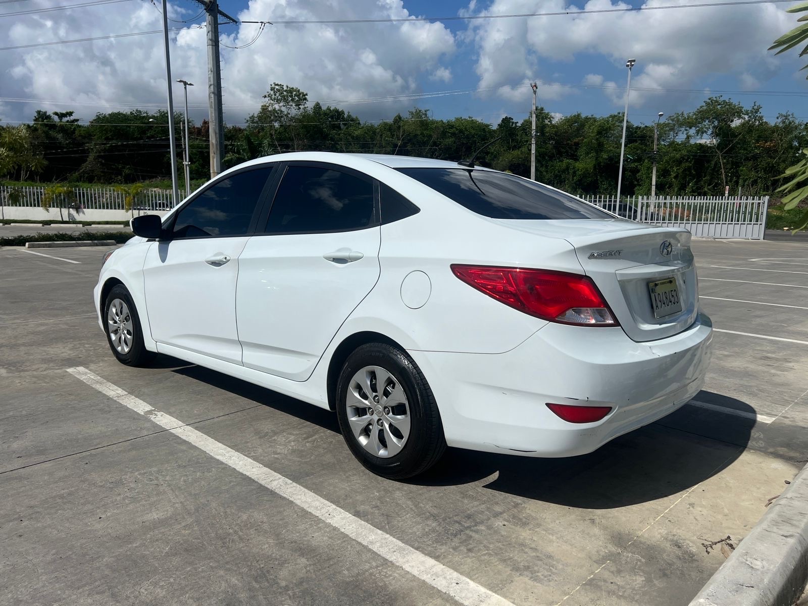 carros - HYUNDAI ACCENT AMERICANO  2