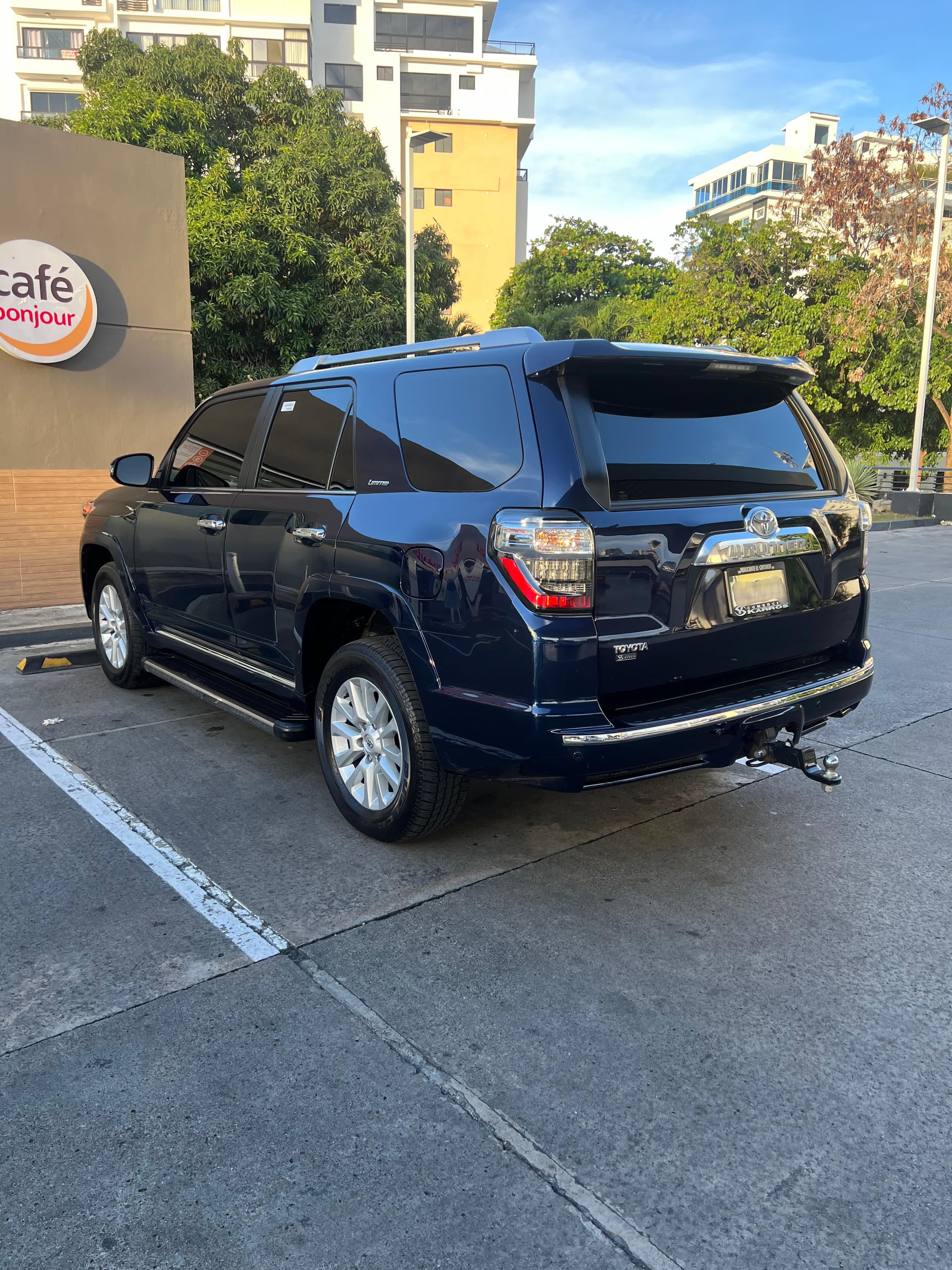 jeepetas y camionetas - Toyota 4runner 2023 8