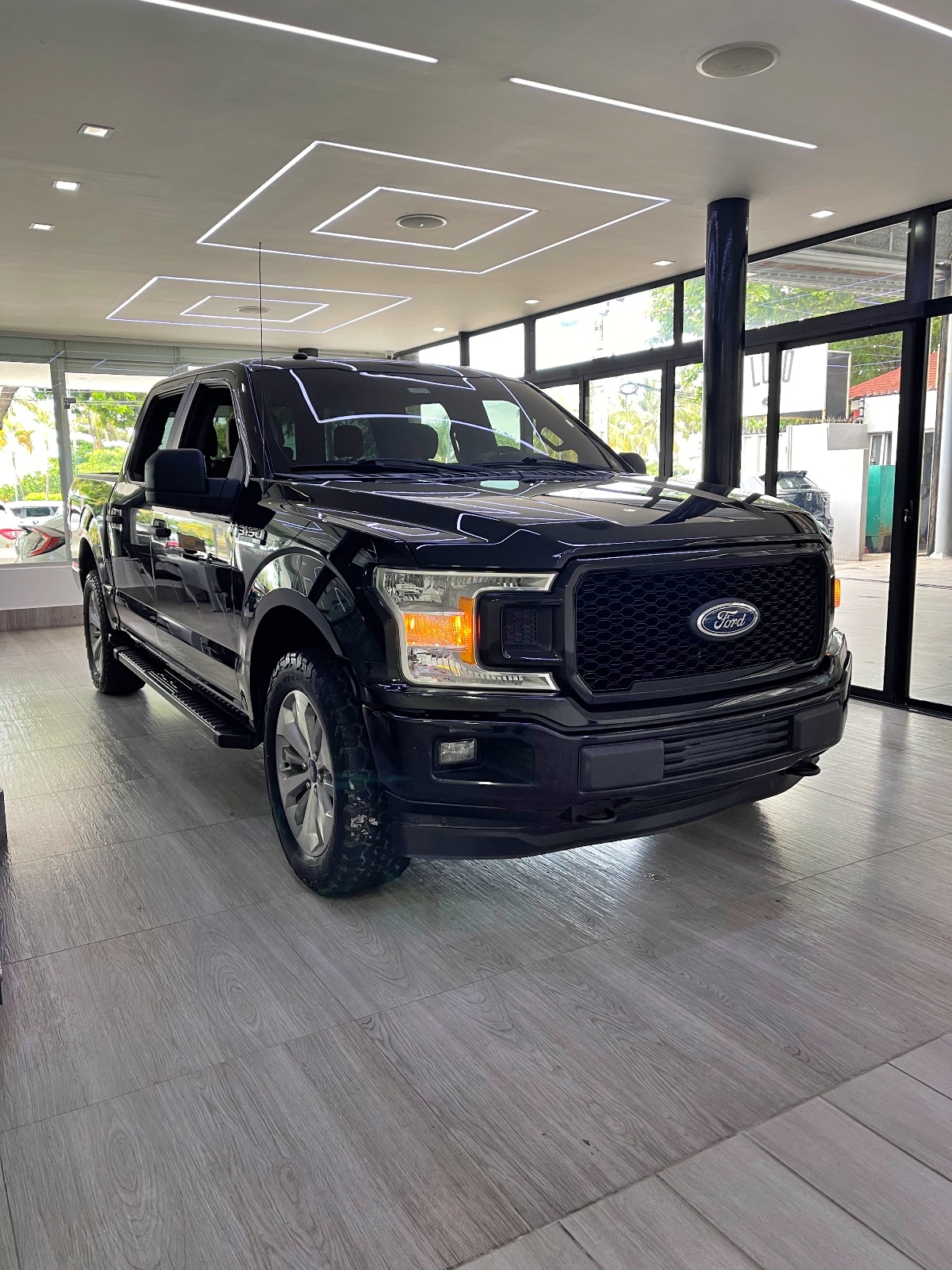 jeepetas y camionetas - FORD F150 4x4 2018 