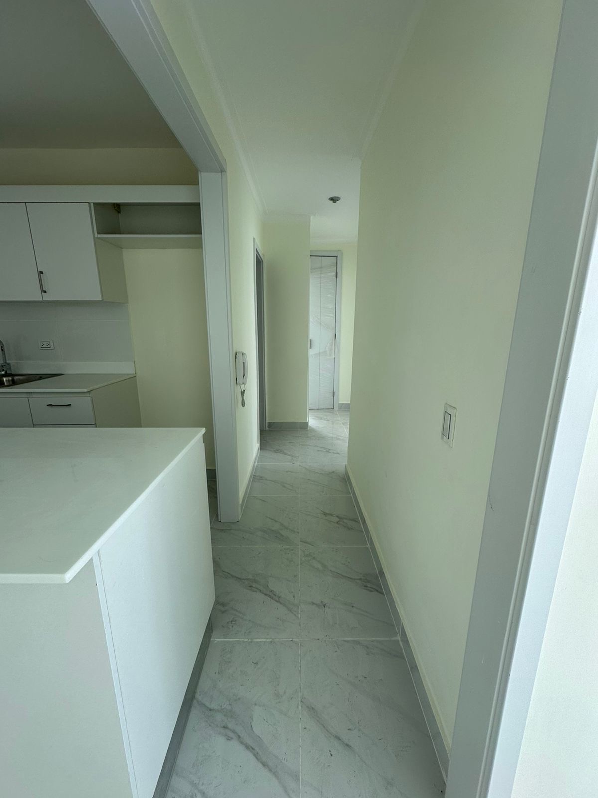 apartamentos - venta de apartamento primer piso en las Cayenas autopista de san Isidro de 90mt 7