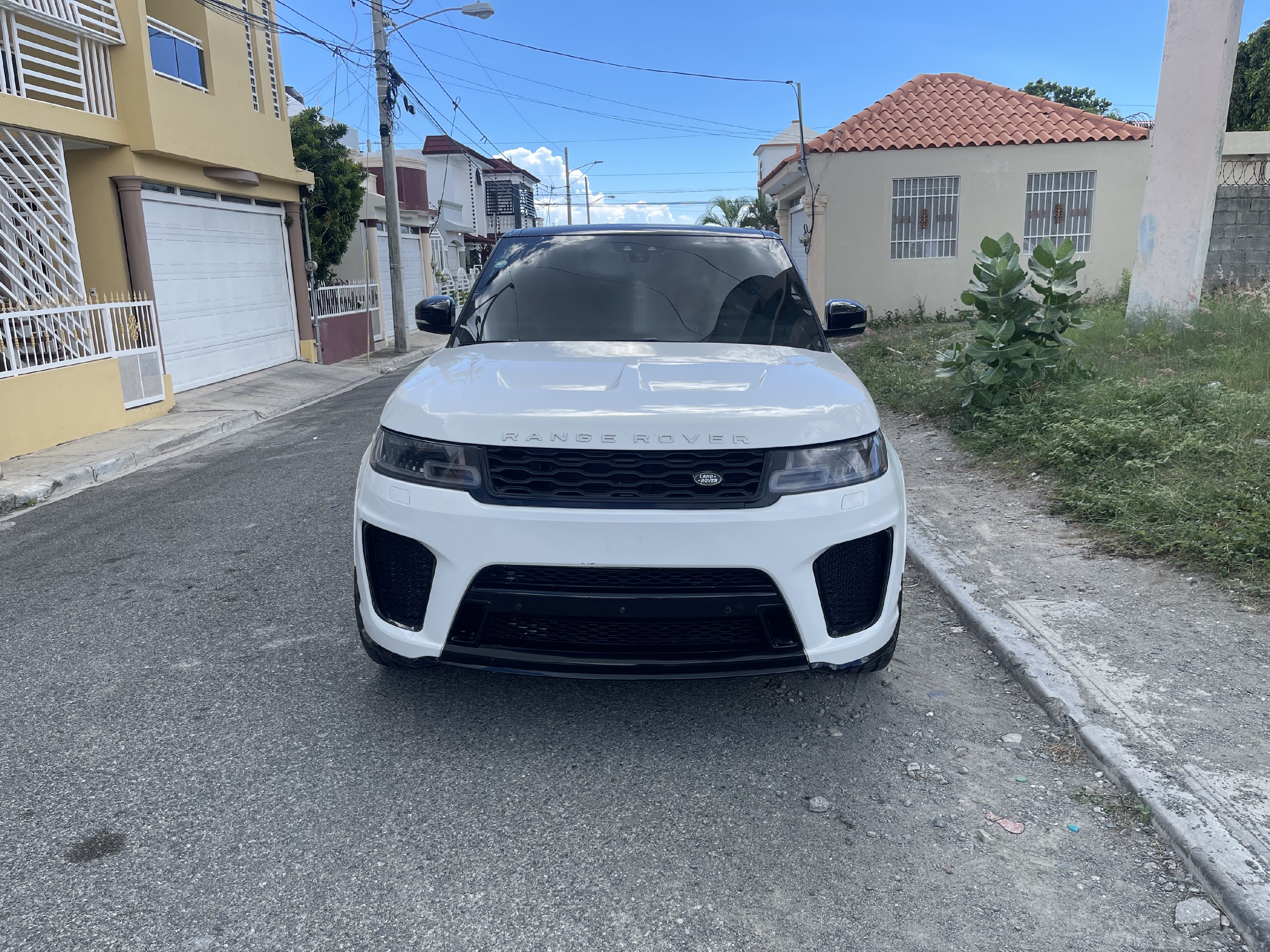 jeepetas y camionetas - Range Rover svr 2018  0