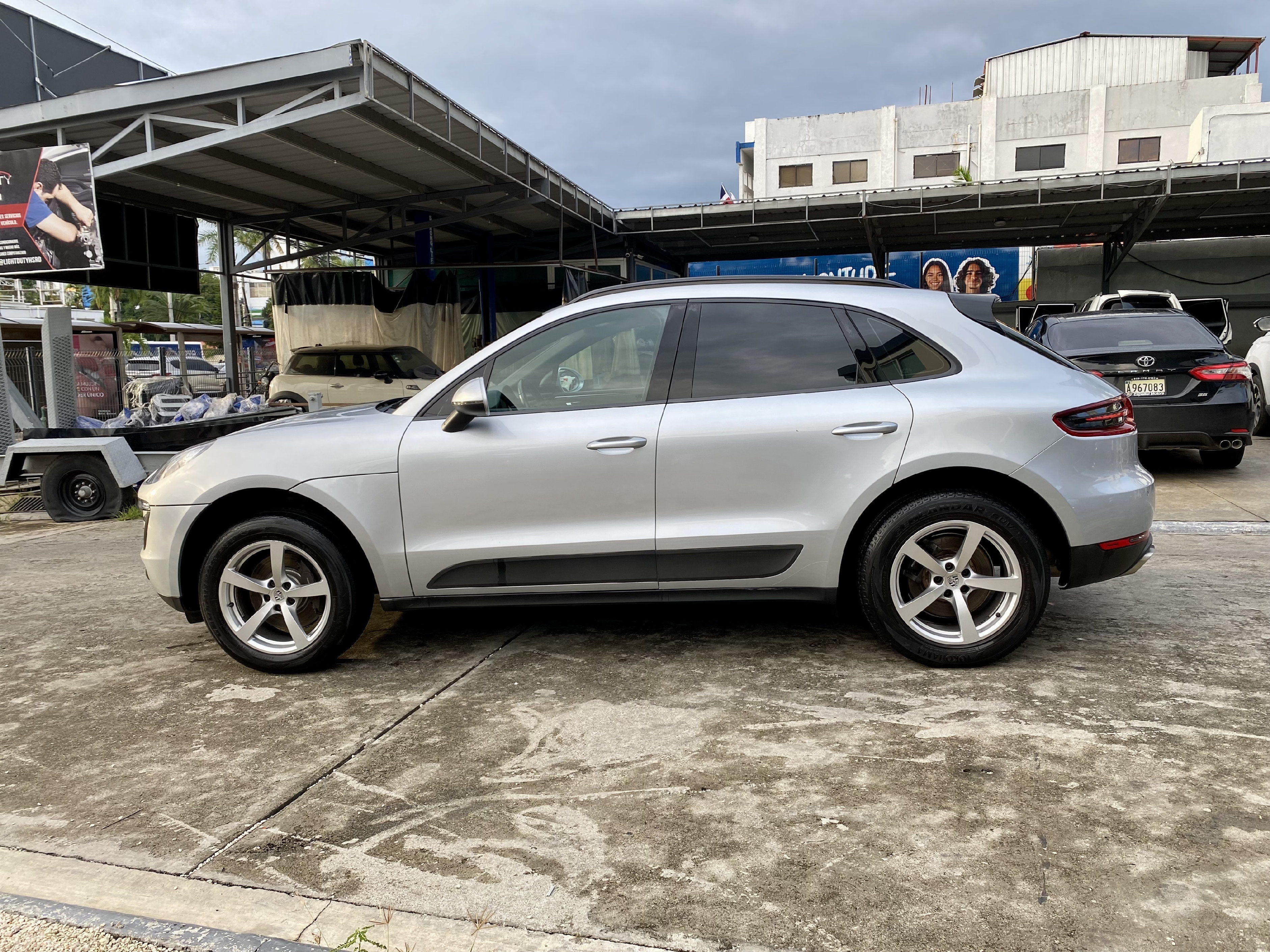 jeepetas y camionetas - Porsche Macan 2015 4