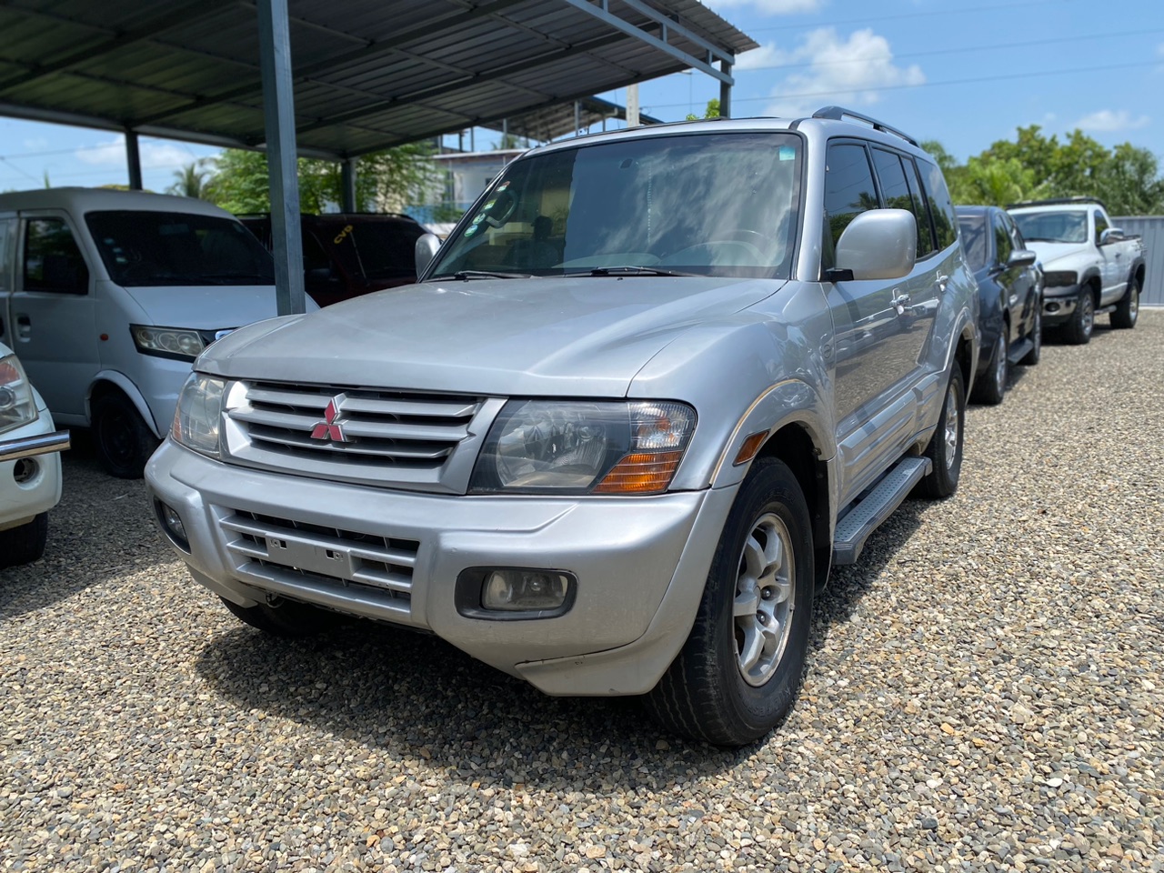 jeepetas y camionetas - MITSUBISHI MONTERO 2002 1