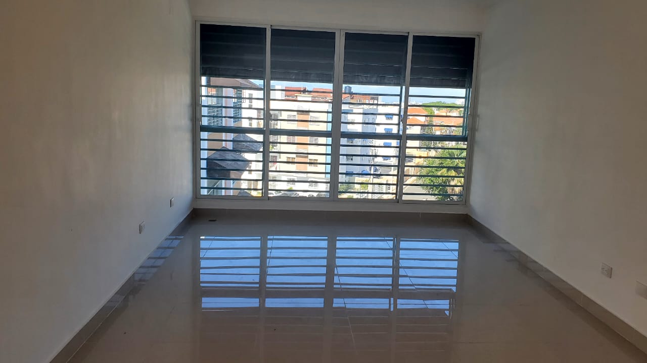 apartamentos - Apartamento 4to. piso /terraza, Mirador del Este 6