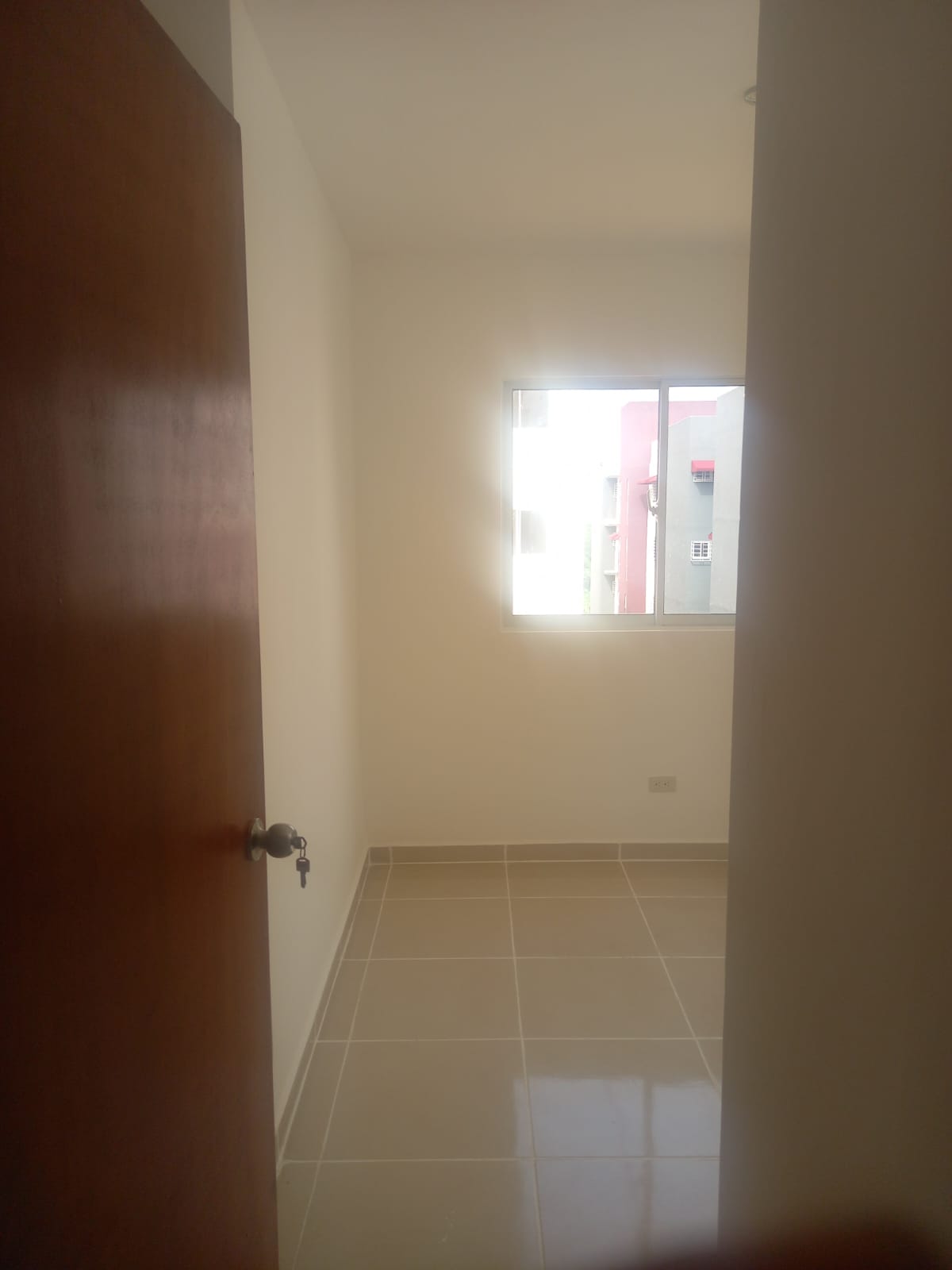 apartamentos - VENDO APARTAMENTO EN STO DGO ESTE EL SEMBRADOR VII 9