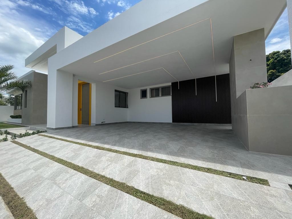 casas - Casa Espectacular Y Moderna, Terraza, Jacuzzi, Proyecto Cerrado, Luces Led