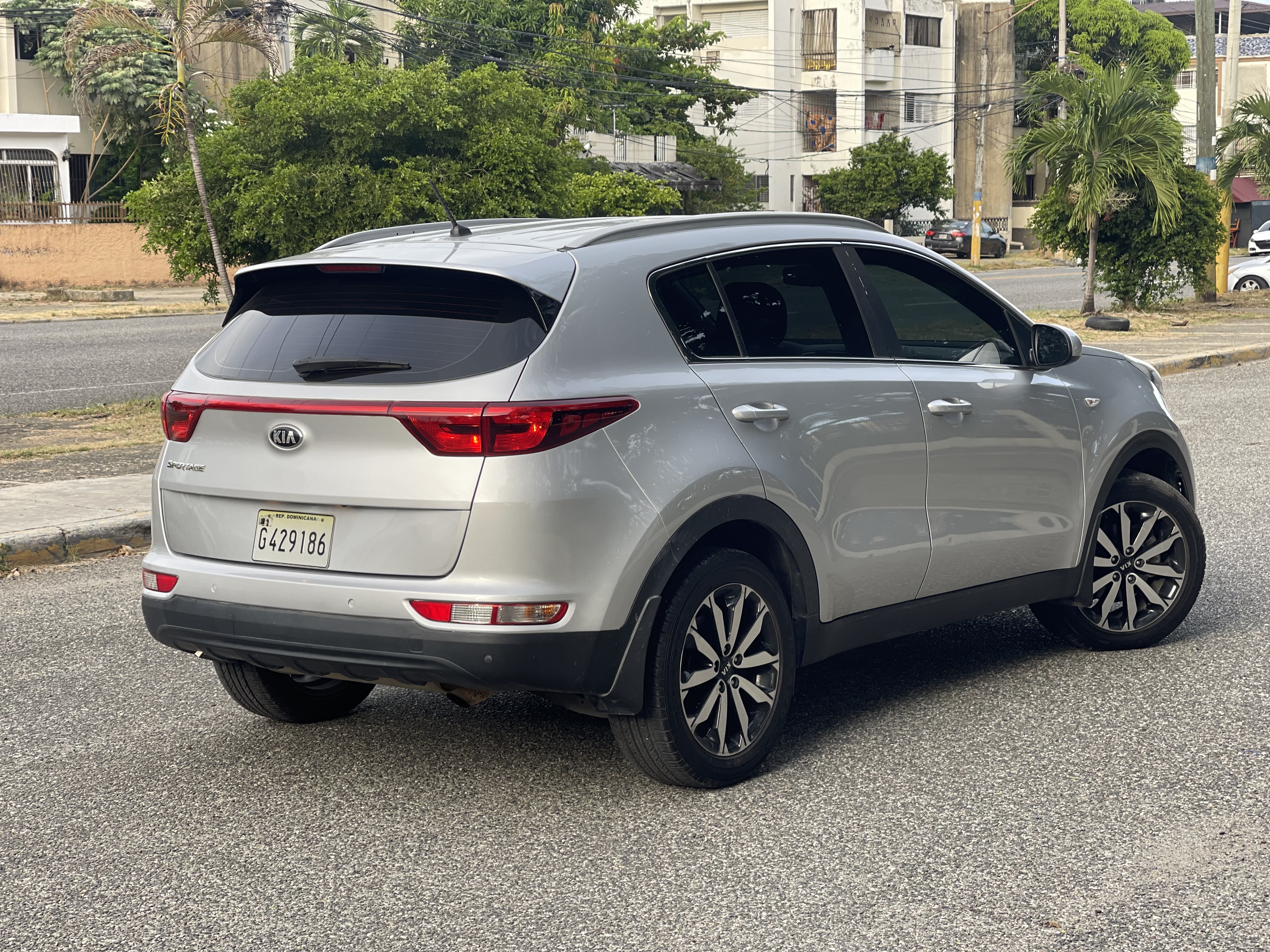 jeepetas y camionetas - Kia Sportage 2018 3