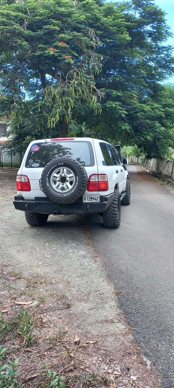 jeepetas y camionetas - lexus lx 470 2000 1