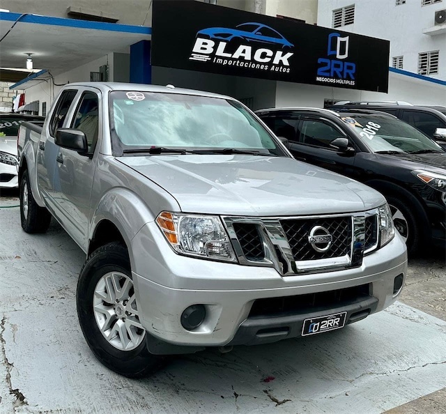 jeepetas y camionetas - Nissan Frontier SV 2017 4x4