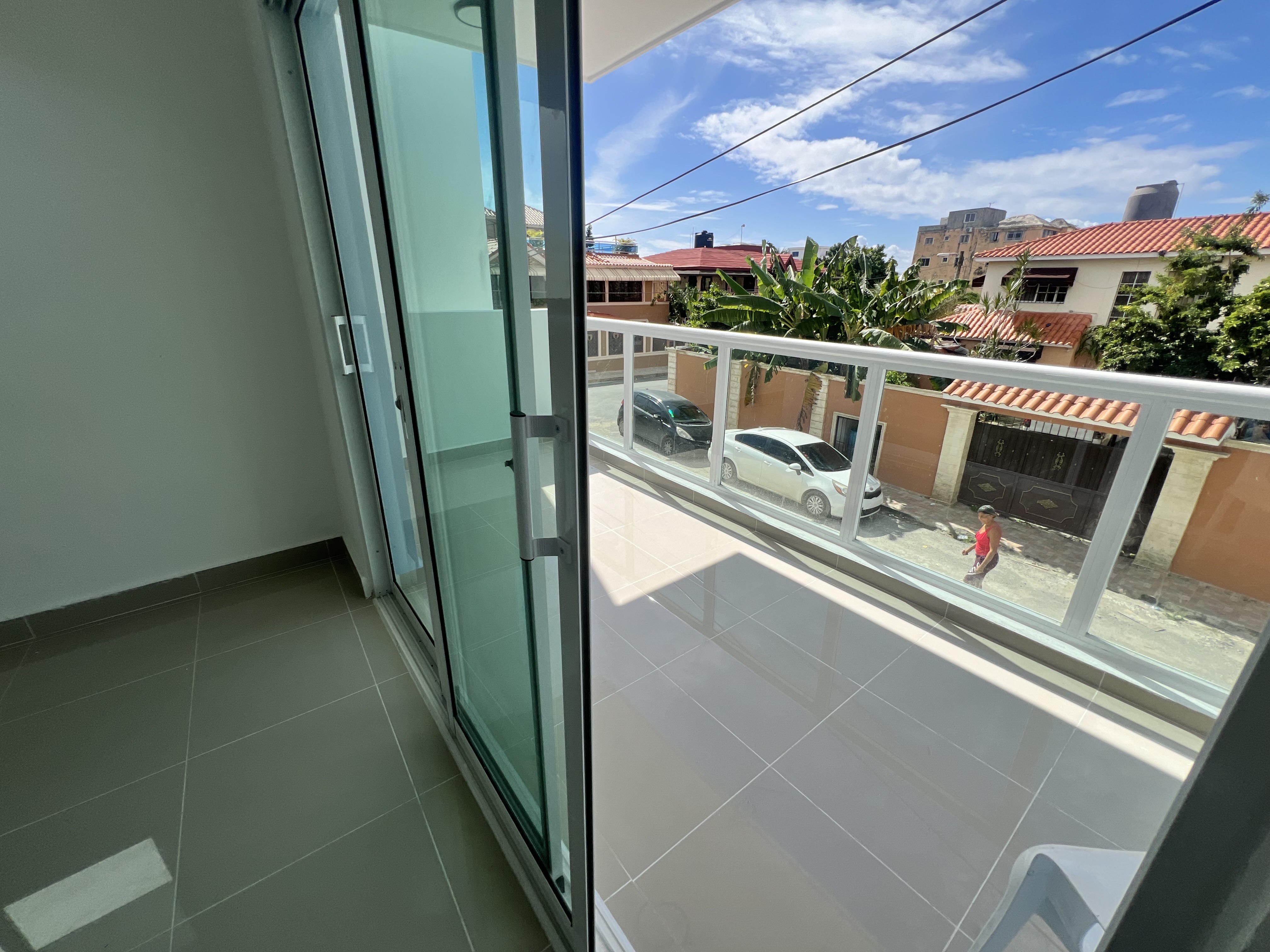 casas - venta de casa nueva Moderna en la autopista de San Isidro Brisa oriental  8