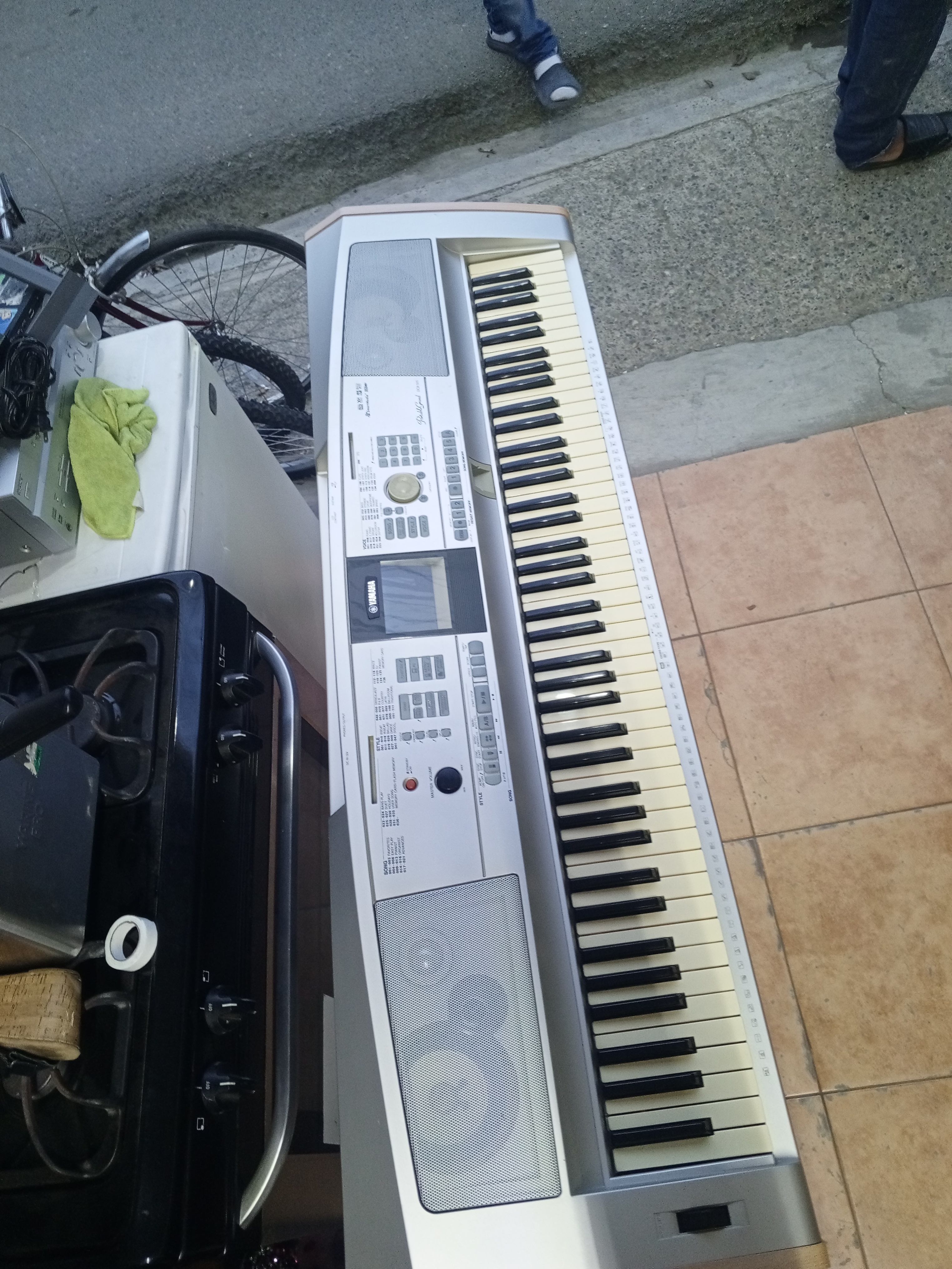 instrumentos musicales - YAMAHA DGX-505  9