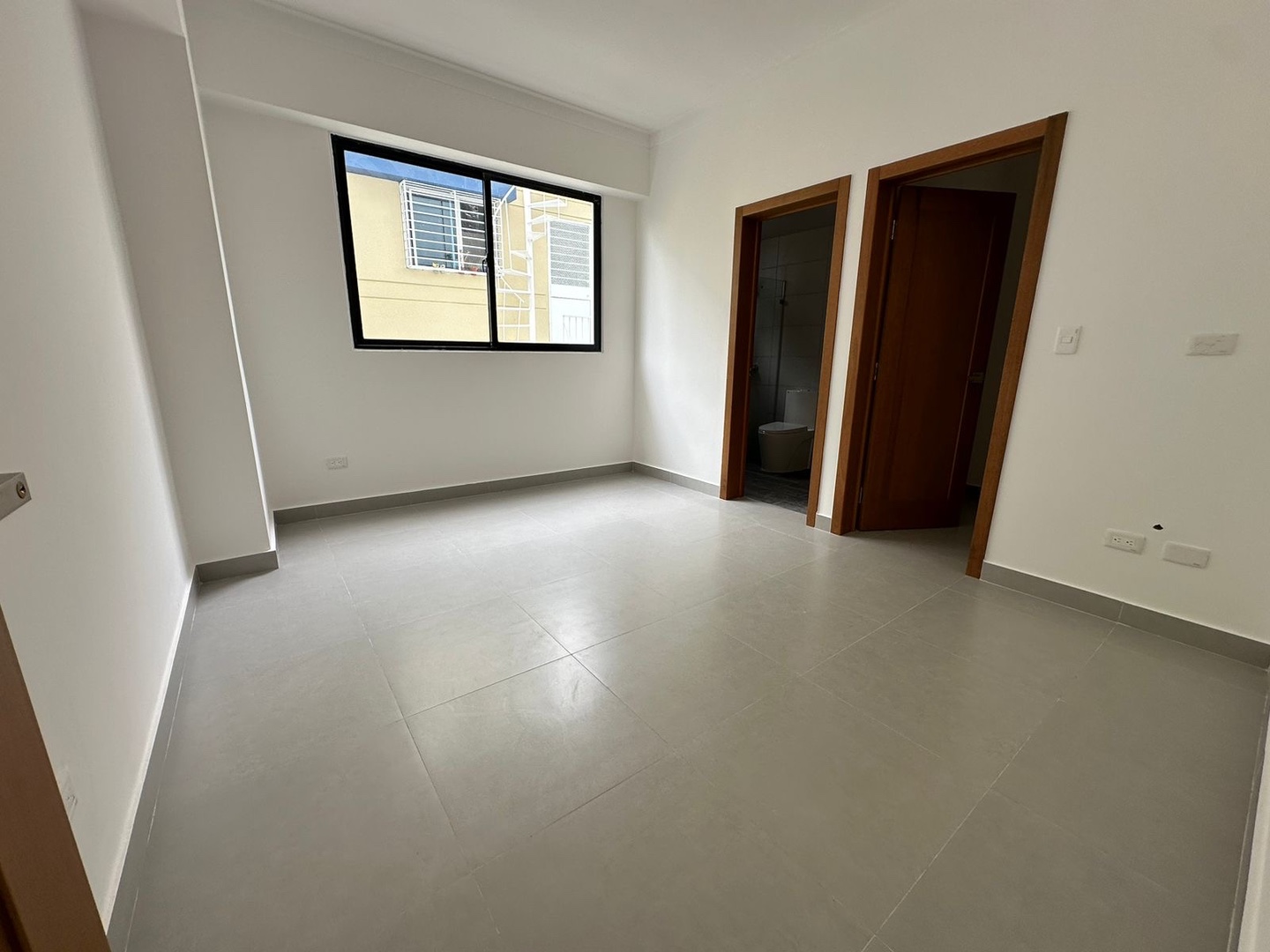 apartamentos - Vendo nuevo mirador norte tres habitaciones con su baño tres parqueos techados p 2