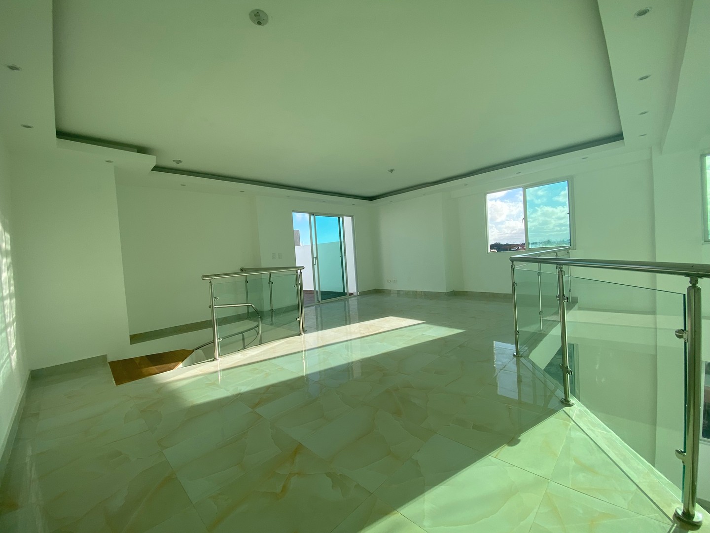 apartamentos - Penthouse Listo en Tropical del Este 5