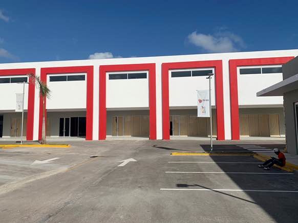 oficinas y locales comerciales - Alquiler de locales comerciales y para oficinas ubicados Bavaro City Center 2