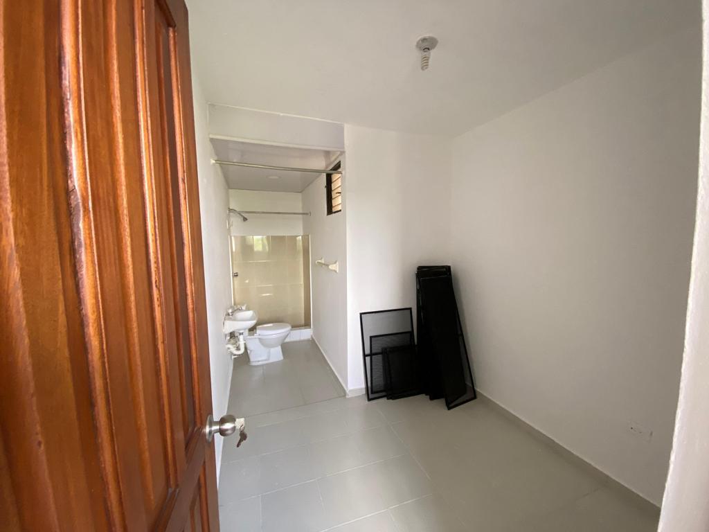 apartamentos - APARTAMENTO EN LA ESMERALDA SANTIAGO 4