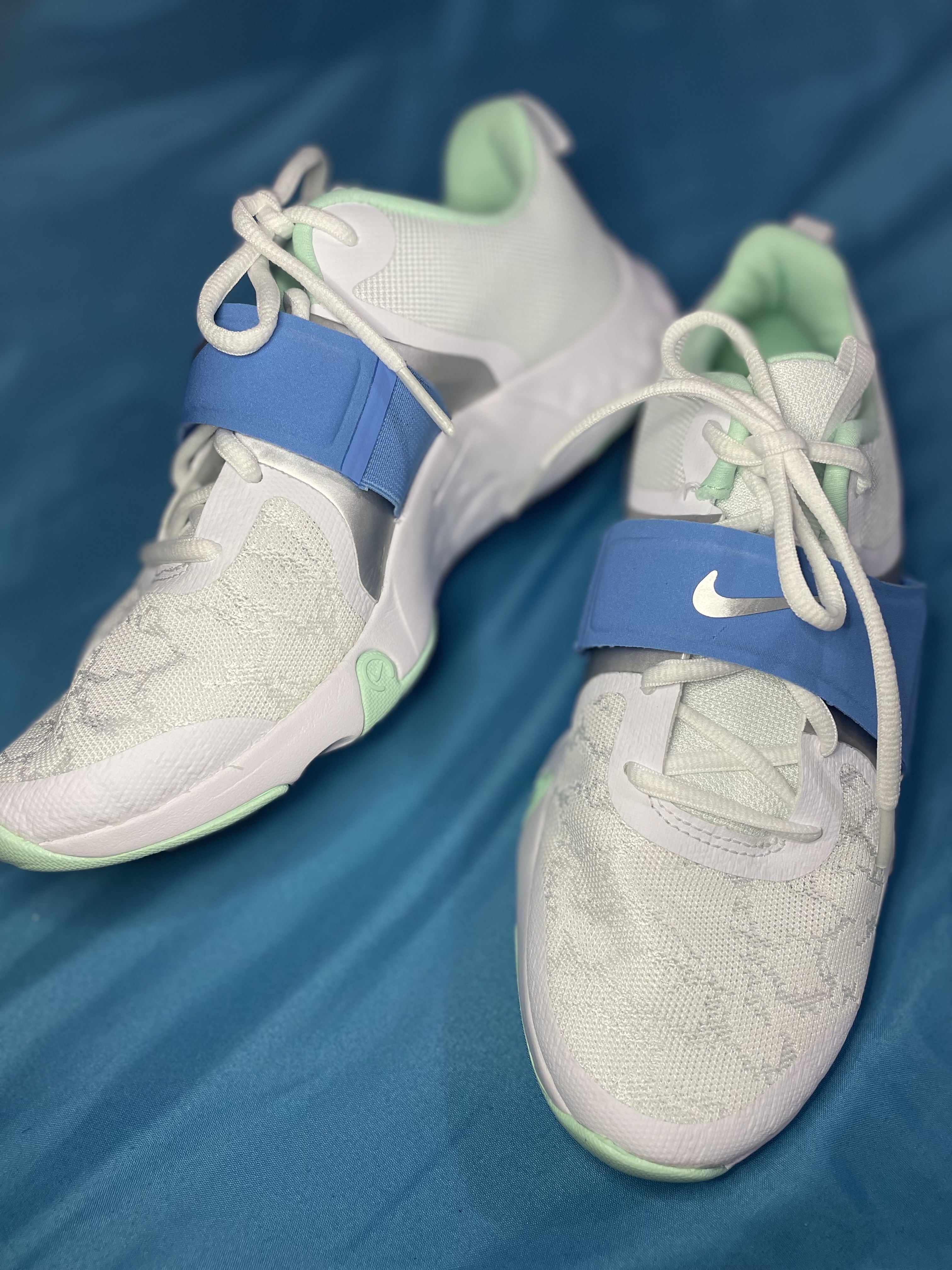 zapatos para mujer - Tenis nuevo Nike 
número 8 
perfecto para el gym cómodos  5