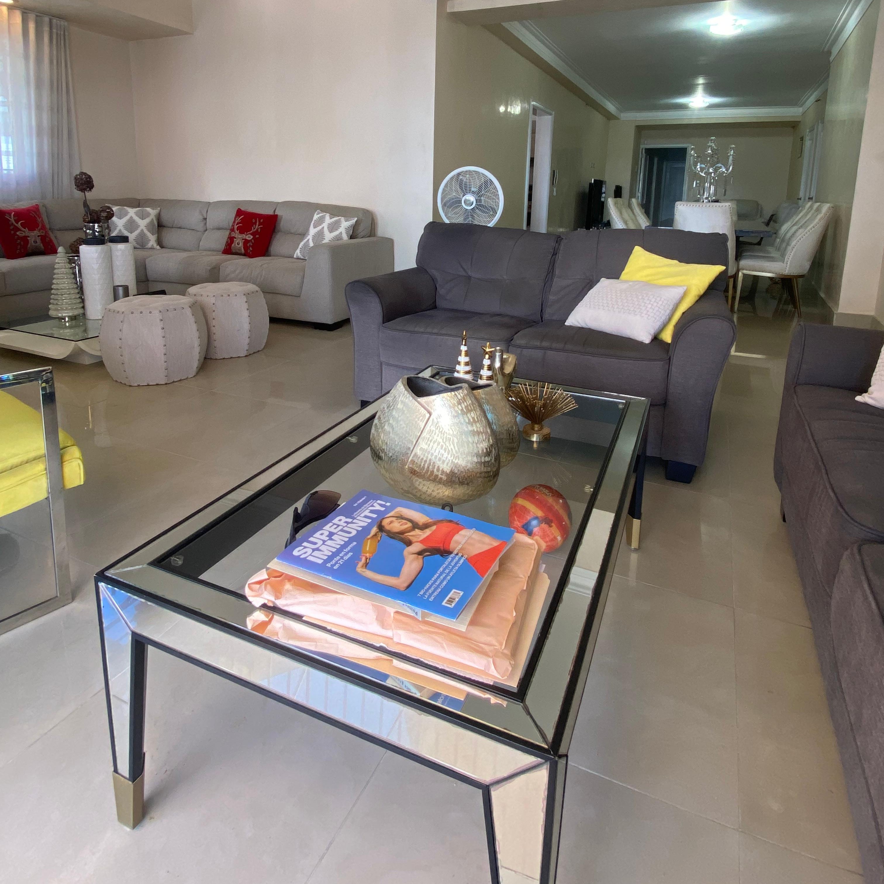 apartamentos - Maravilloso Apt. en Bella Vista Sur 250m2