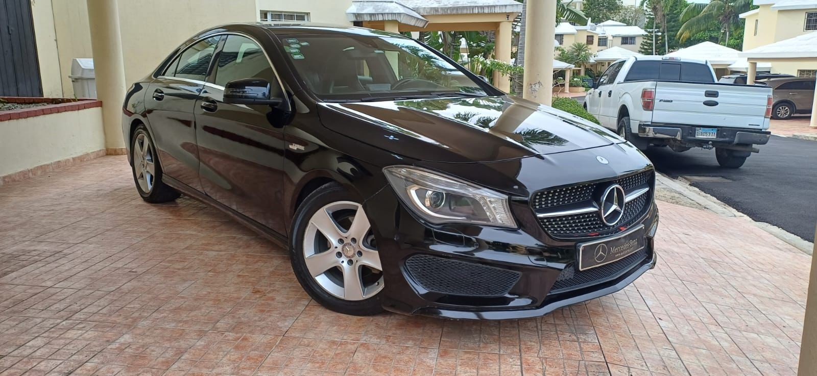 carros - Mercedes GLA200 AMG 2014  2