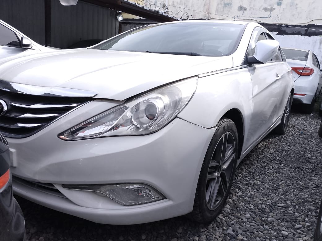 carros - HYUNDAI SONATA Y20 2016 BLANCODESDE: RD$ 575,100.00