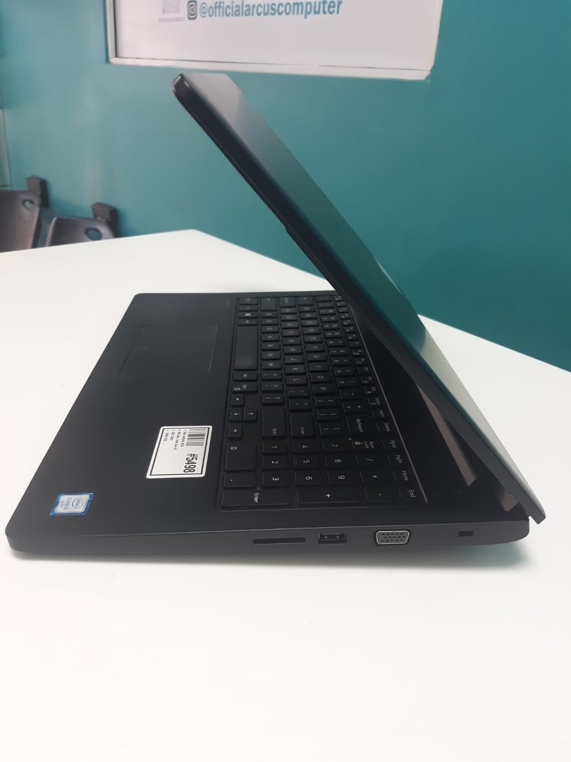 computadoras y laptops - Laptop, Dell Latitude 3570 / 6th Gen, Intel Core i5 / 8GB DDR3 / 128GB SSD	
 7