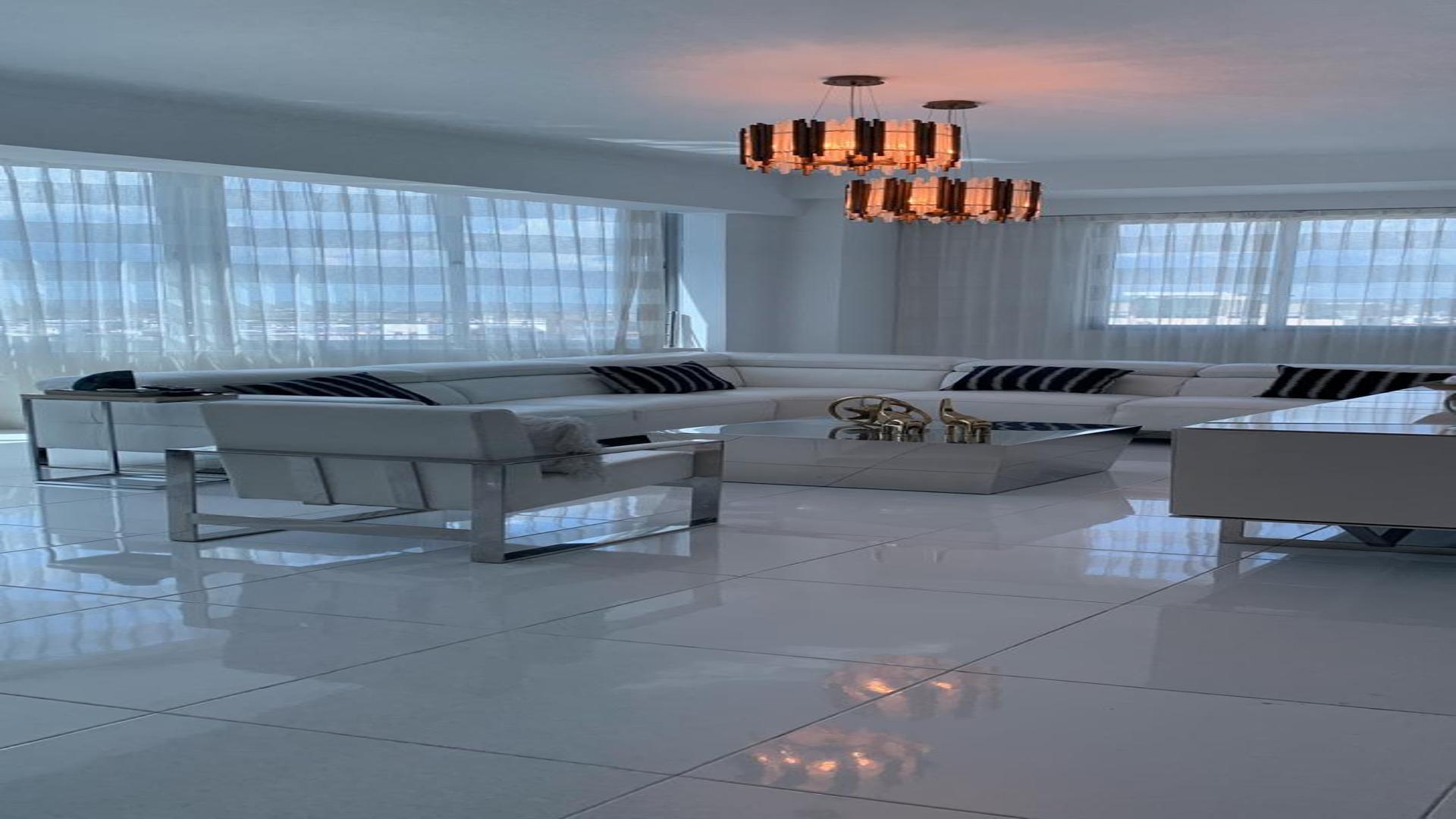 penthouses - PENTHOUSE RENACIMIENTO 1