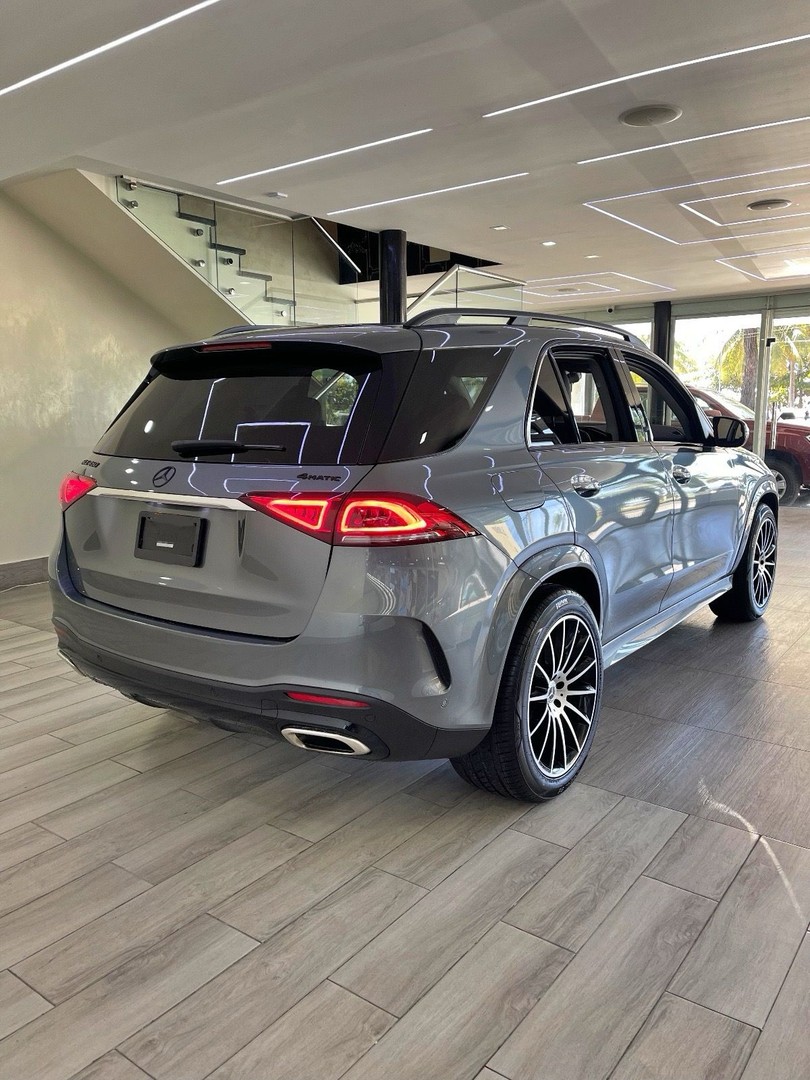 jeepetas y camionetas - Mercedes Benz GLE 450 4matic AMG 2020 3