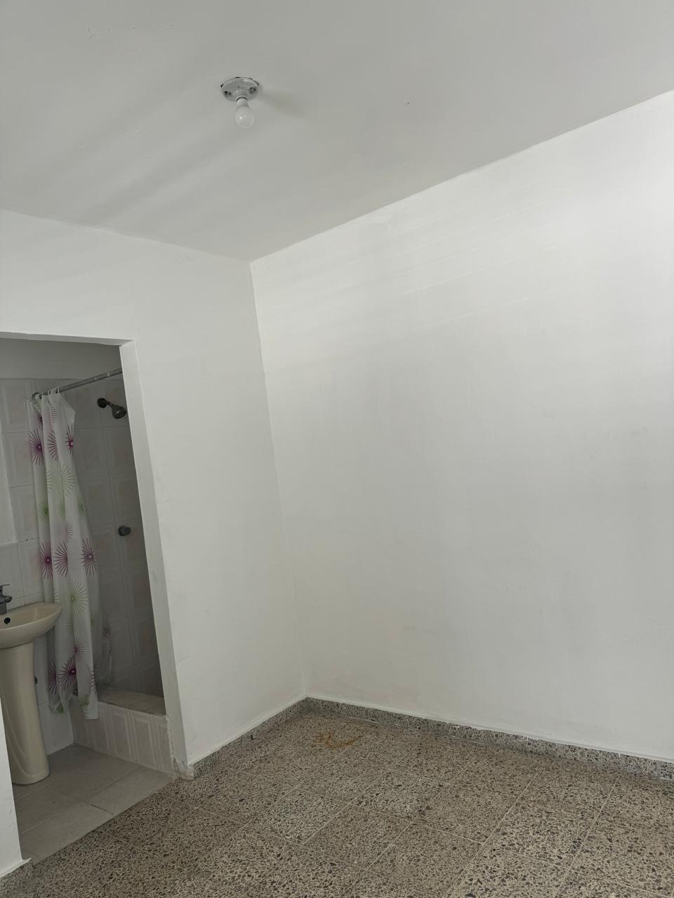 apartamentos - hermoso apartamento en una zona céntrica en ensanche Julieta  8