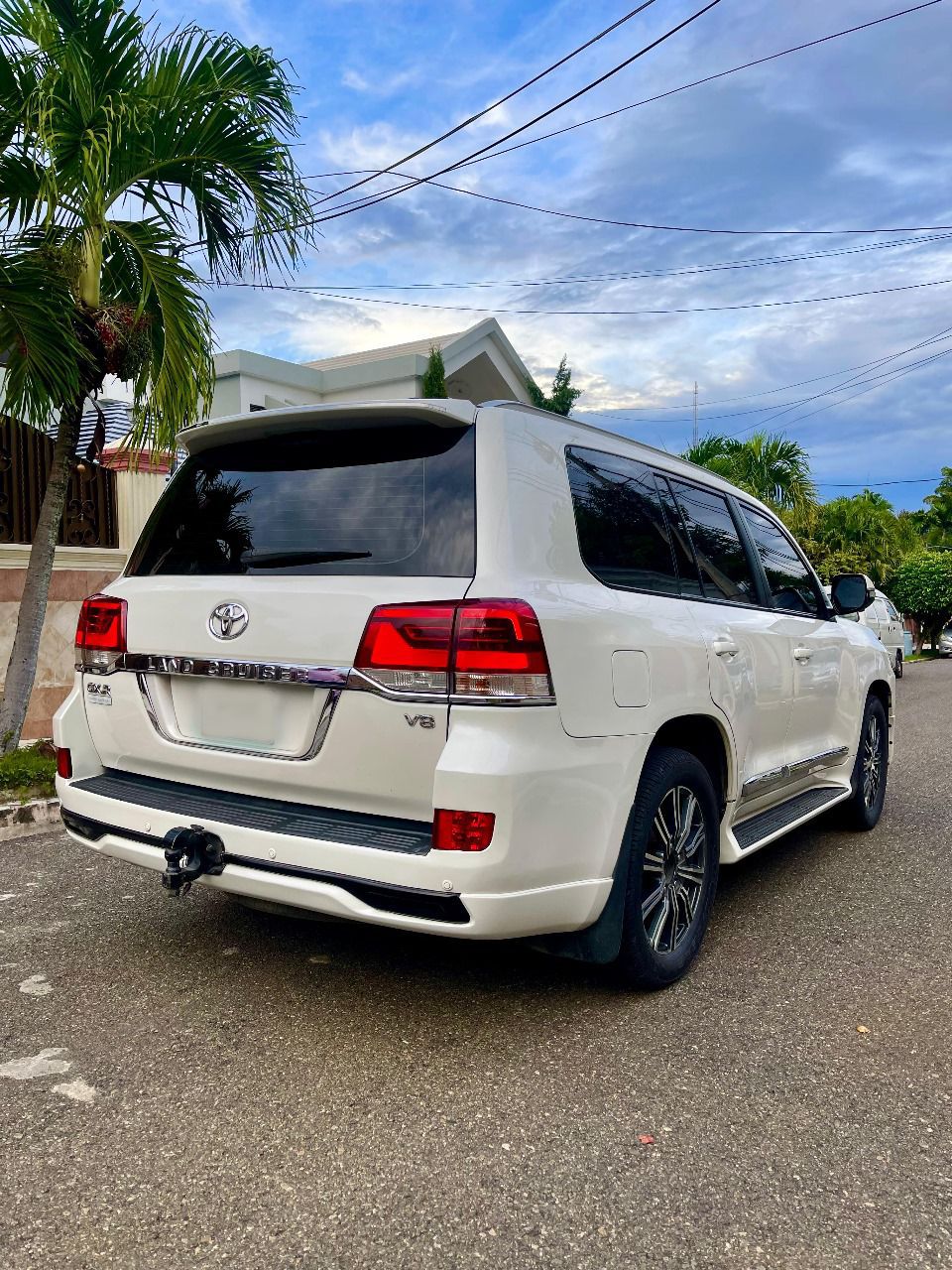 jeepetas y camionetas - Toyota land cruicer vxr 2018 2