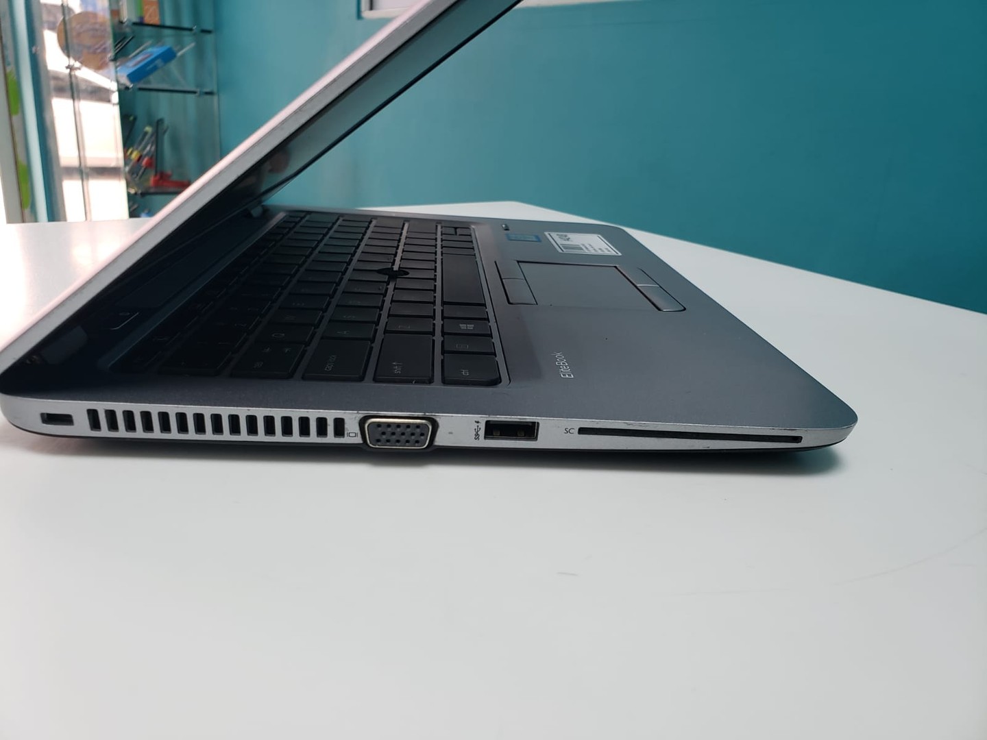 computadoras y laptops - Laptop,HP EliteBook 820 G3/ 6th Gen, Intel Core i5 / 8GB DDR4 / 128GB SSD

- Pre 7